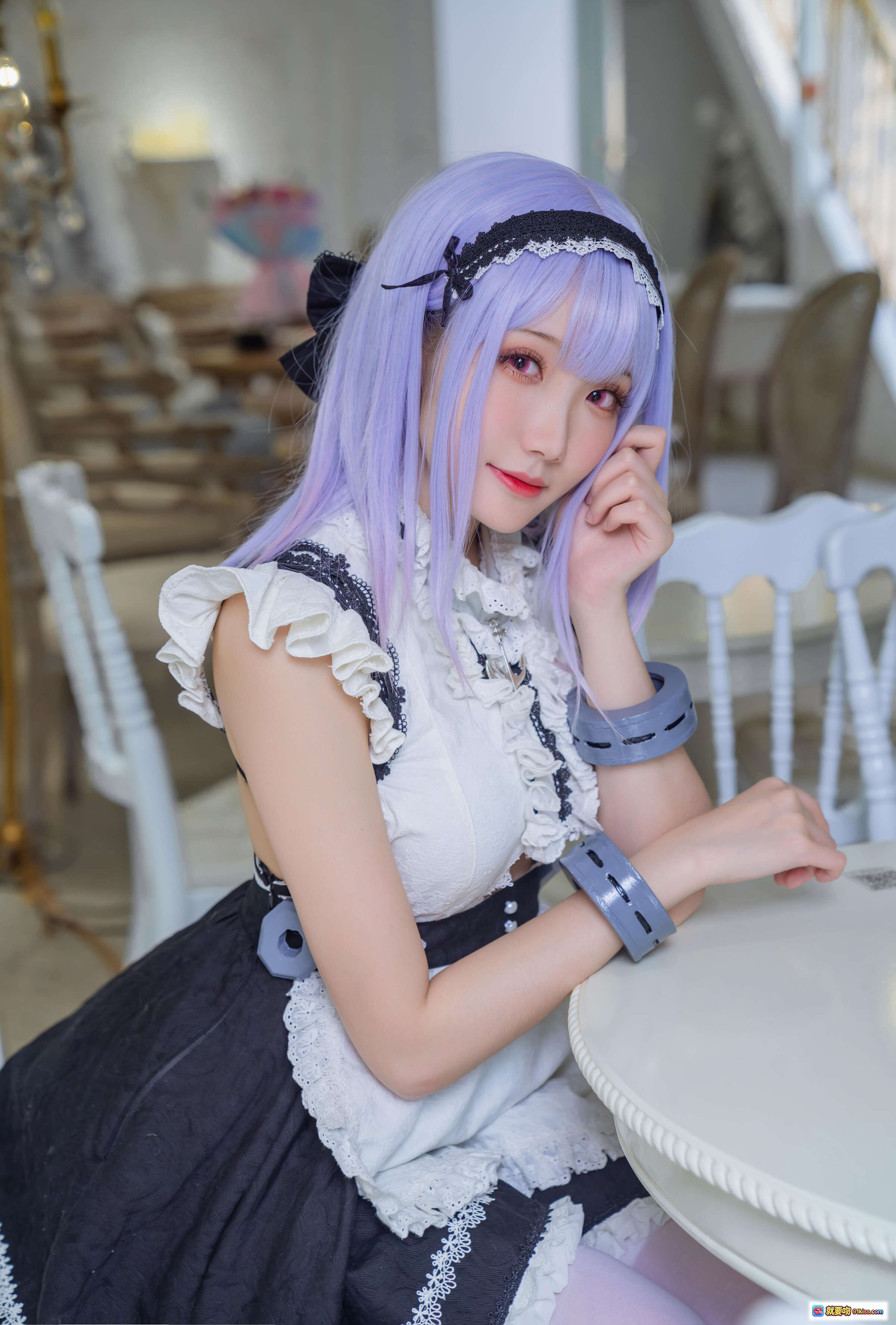 图片[8] - 瓜希酱NO.002黛朵cosplay写真｜紫发女仆装｜蕾丝边饰｜甜美少女风｜室内下午茶场景｜26P高清图集 - 就要吻