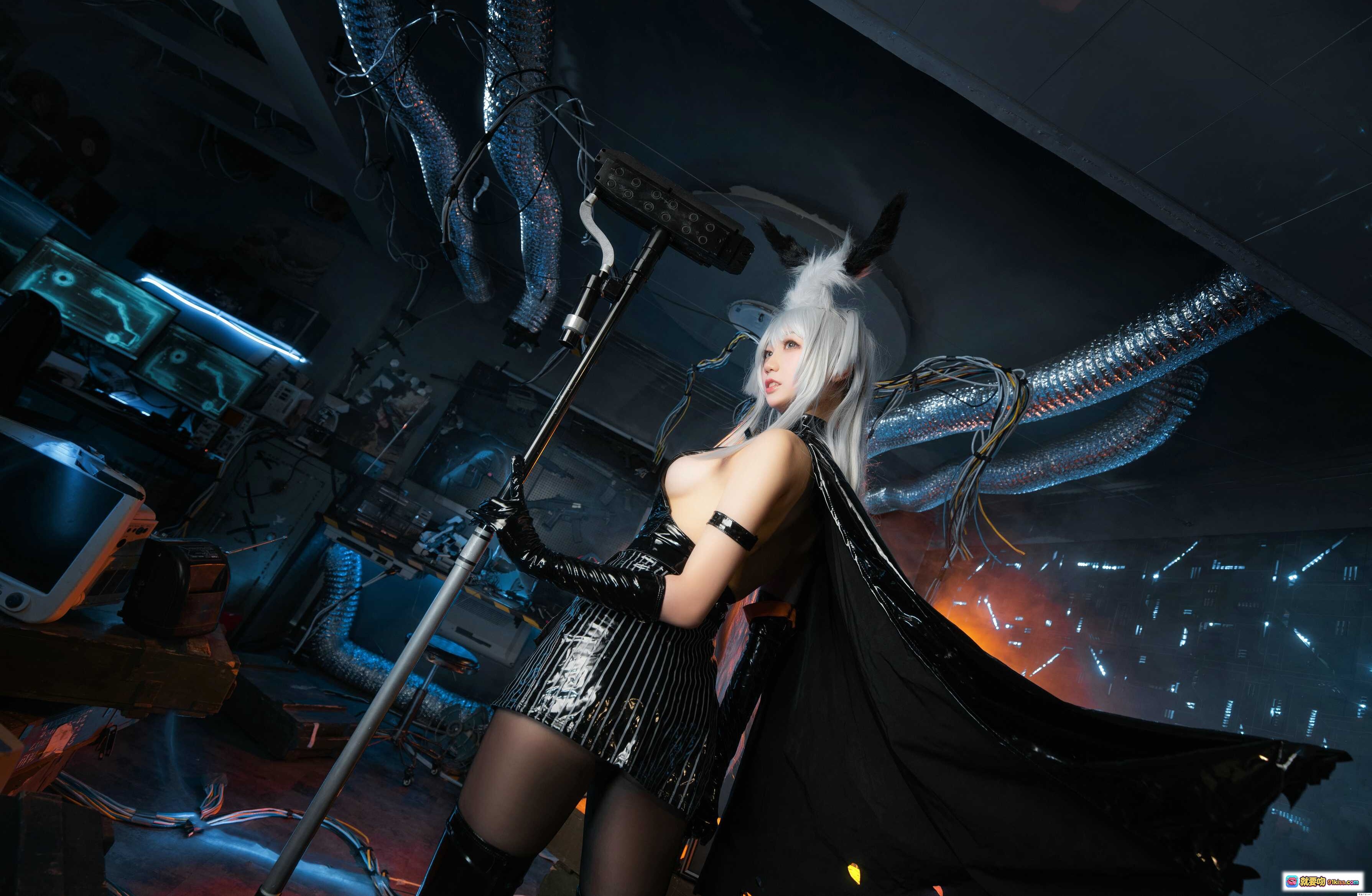 图片[7] - 周叽可爱兔兔NO.014精二暴行22P303M赛博朋克风黑丝皮衣写真场景 - 就要吻