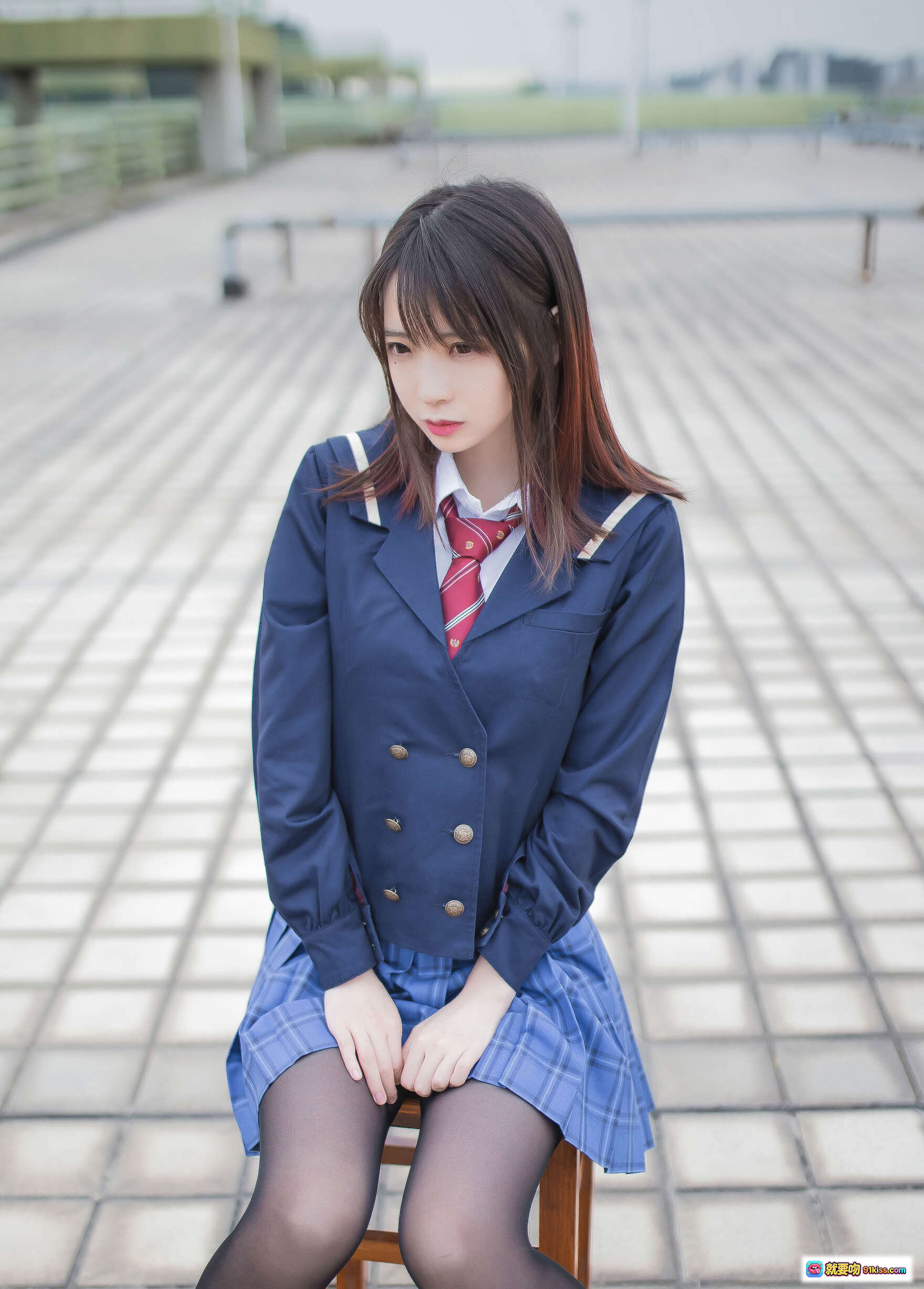图片[6] - 疯猫ss NO.040 天台JK制服写真 黑丝美腿校园风少女 30P高清图集 - 就要吻