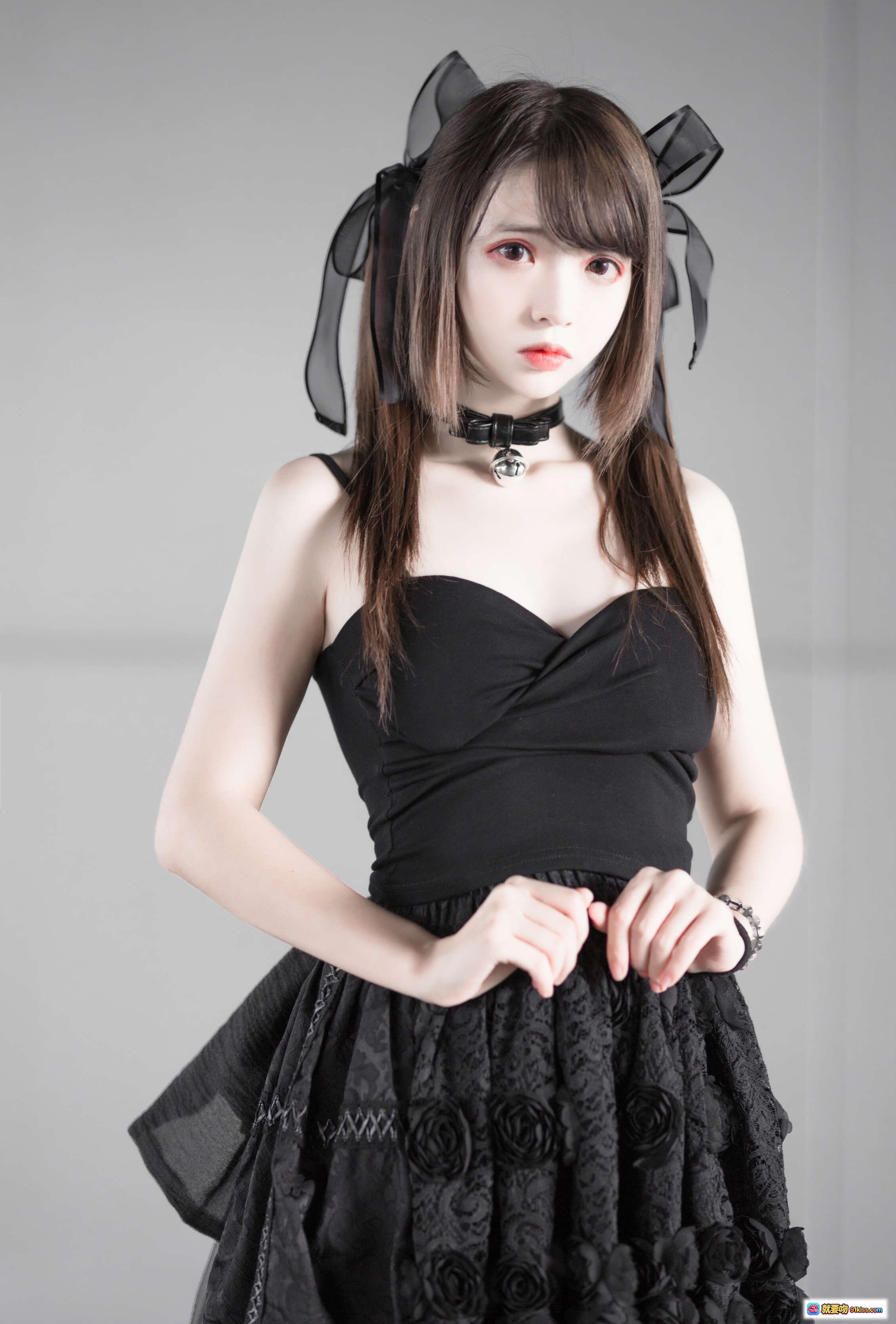 图片[8] - 疯猫ss NO.033 猫耳黑裙洛丽塔写真 猫漫展性感少女跪姿美腿高跟靴 10P高清图集 - 就要吻