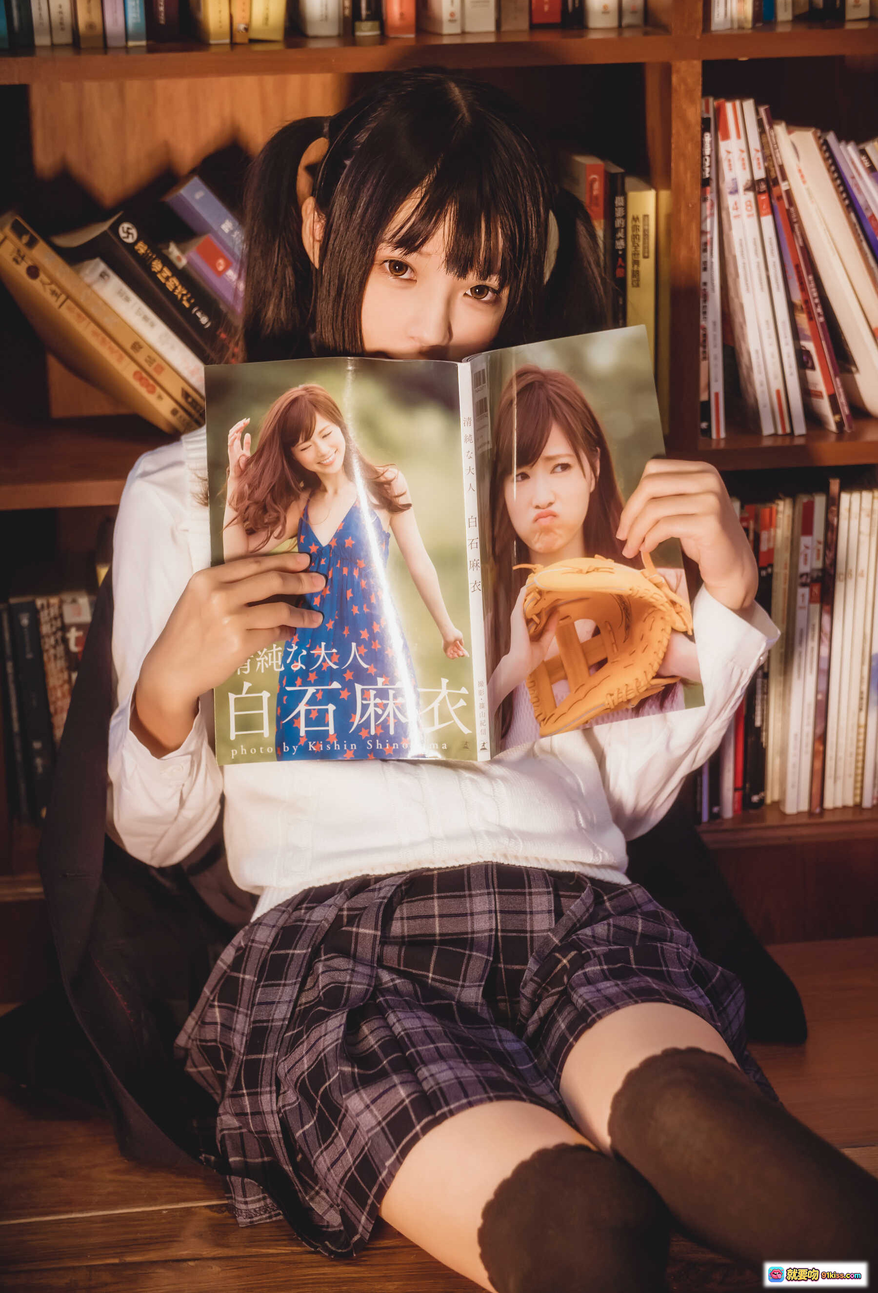 图片[3] - 桜桃喵014小少女和风写真｜日式传统浴衣+毛绒围巾｜木质庭院室内拍摄｜清新甜美风格｜92P高清图集 - 就要吻