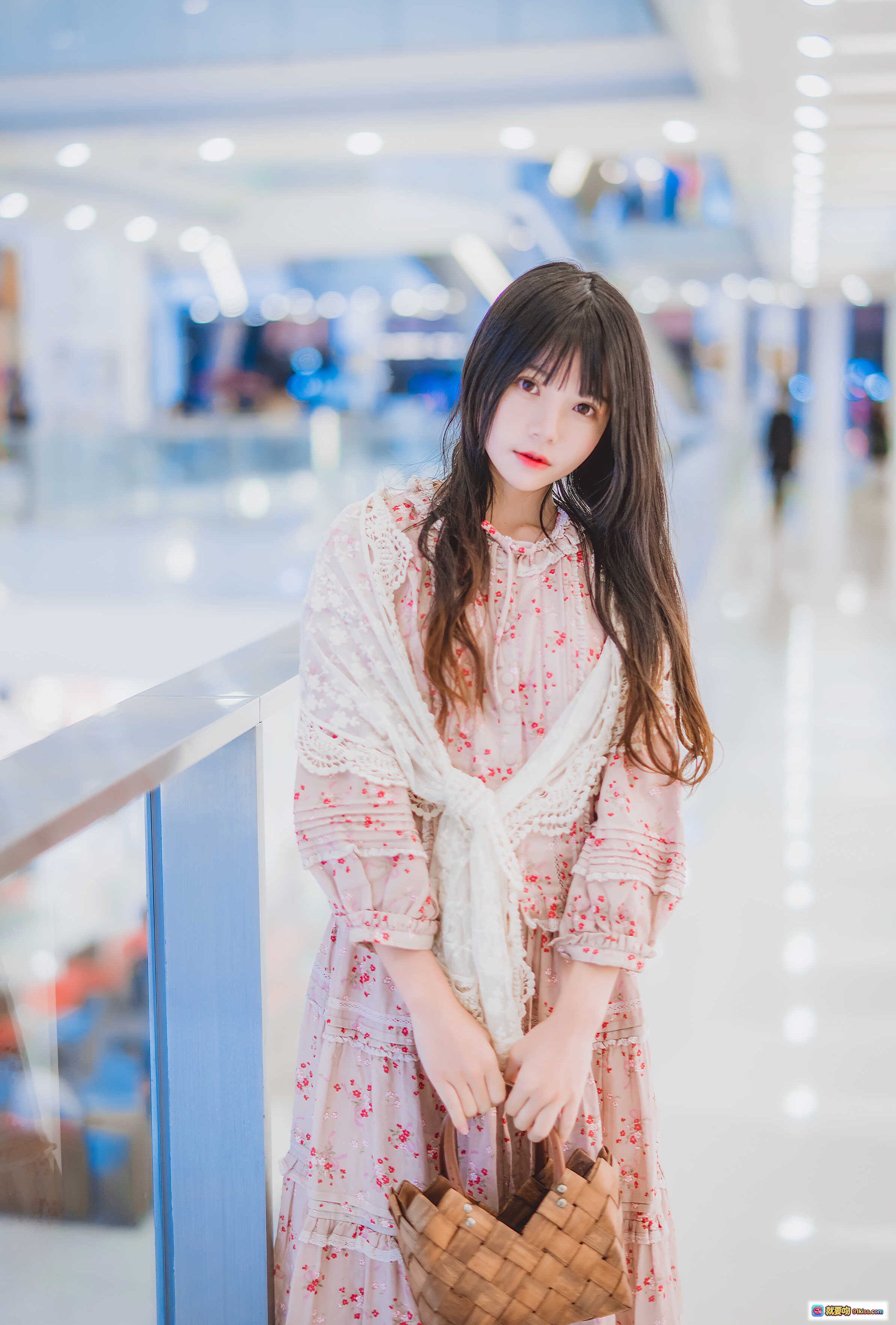 图片[8] - 桜桃喵014小少女和风写真｜日式传统浴衣+毛绒围巾｜木质庭院室内拍摄｜清新甜美风格｜92P高清图集 - 就要吻