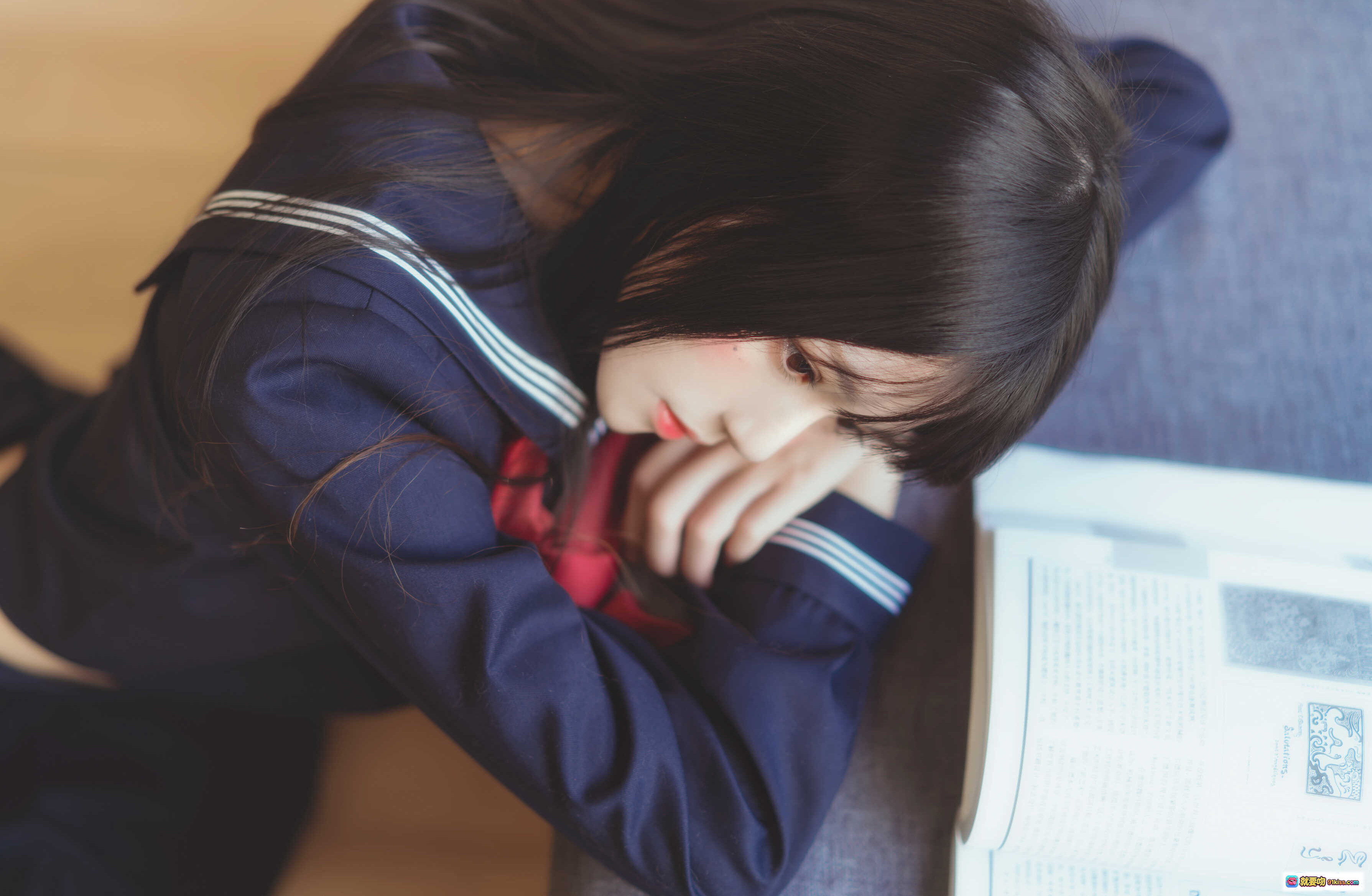 图片[8] - 桜桃喵012小少女黑色水手服写真 50P高清美腿袜子校园风穿搭特写 - 就要吻