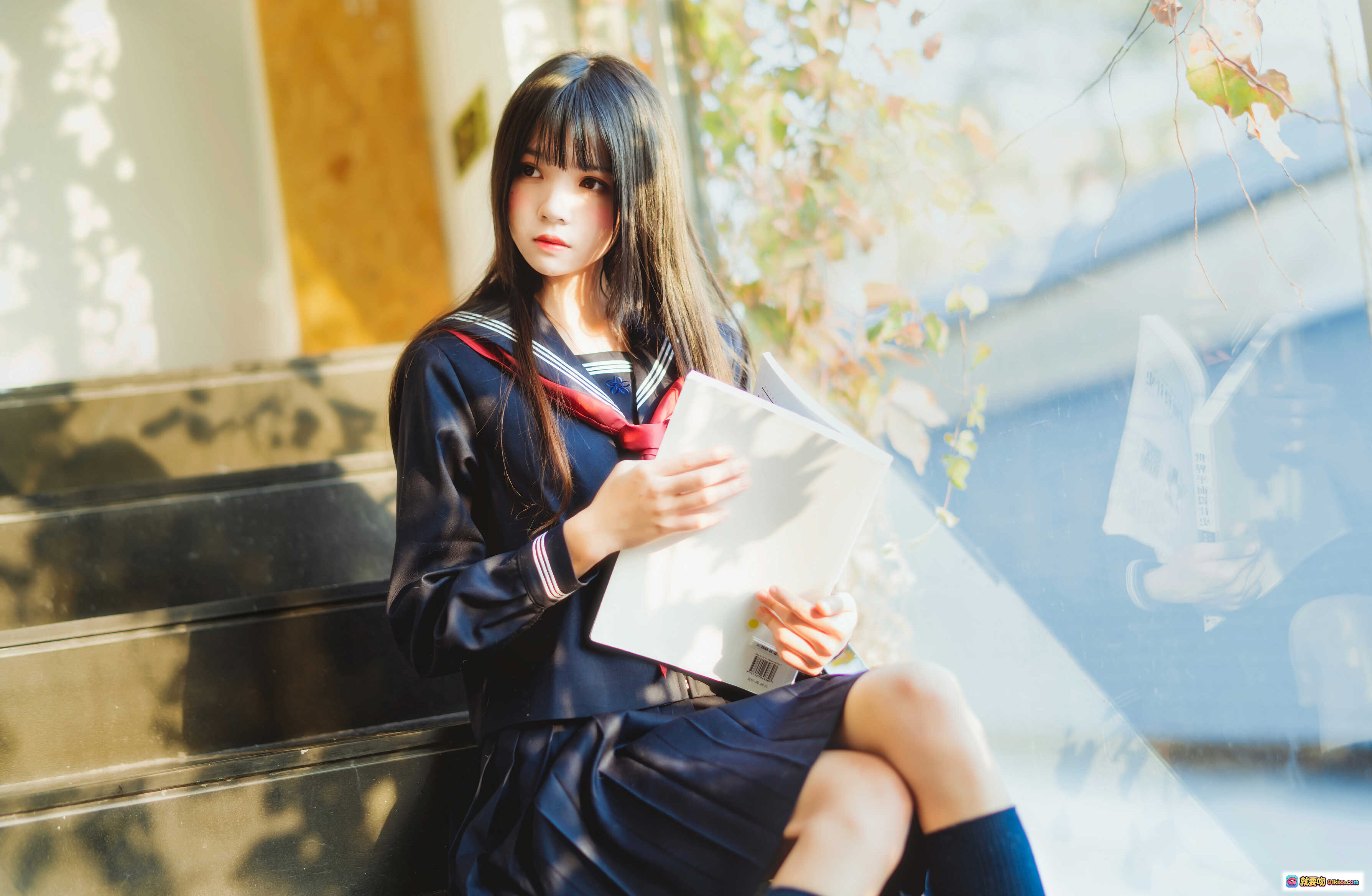 图片[6] - 桜桃喵012小少女黑色水手服写真 50P高清美腿袜子校园风穿搭特写 - 就要吻