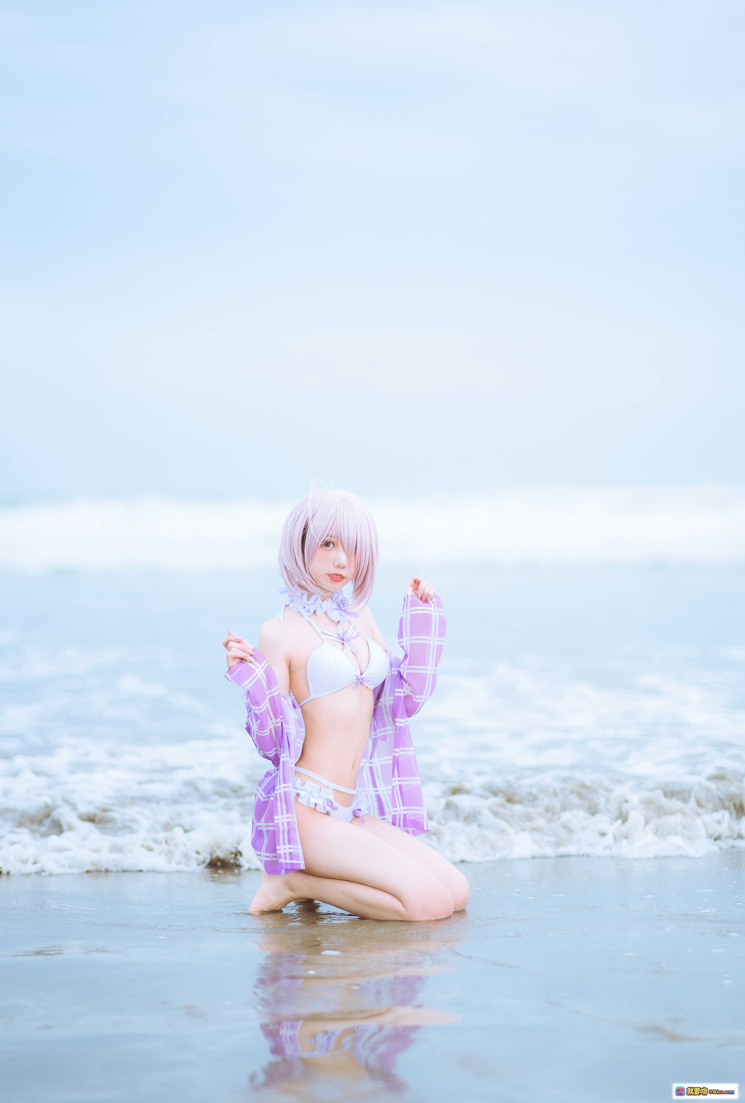 图片[9] - 海边玛修cosplay写真｜果咩酱w NO.018｜紫格衬衫比基尼｜岩石海岸浪花背景｜35P高清图集 - 就要吻