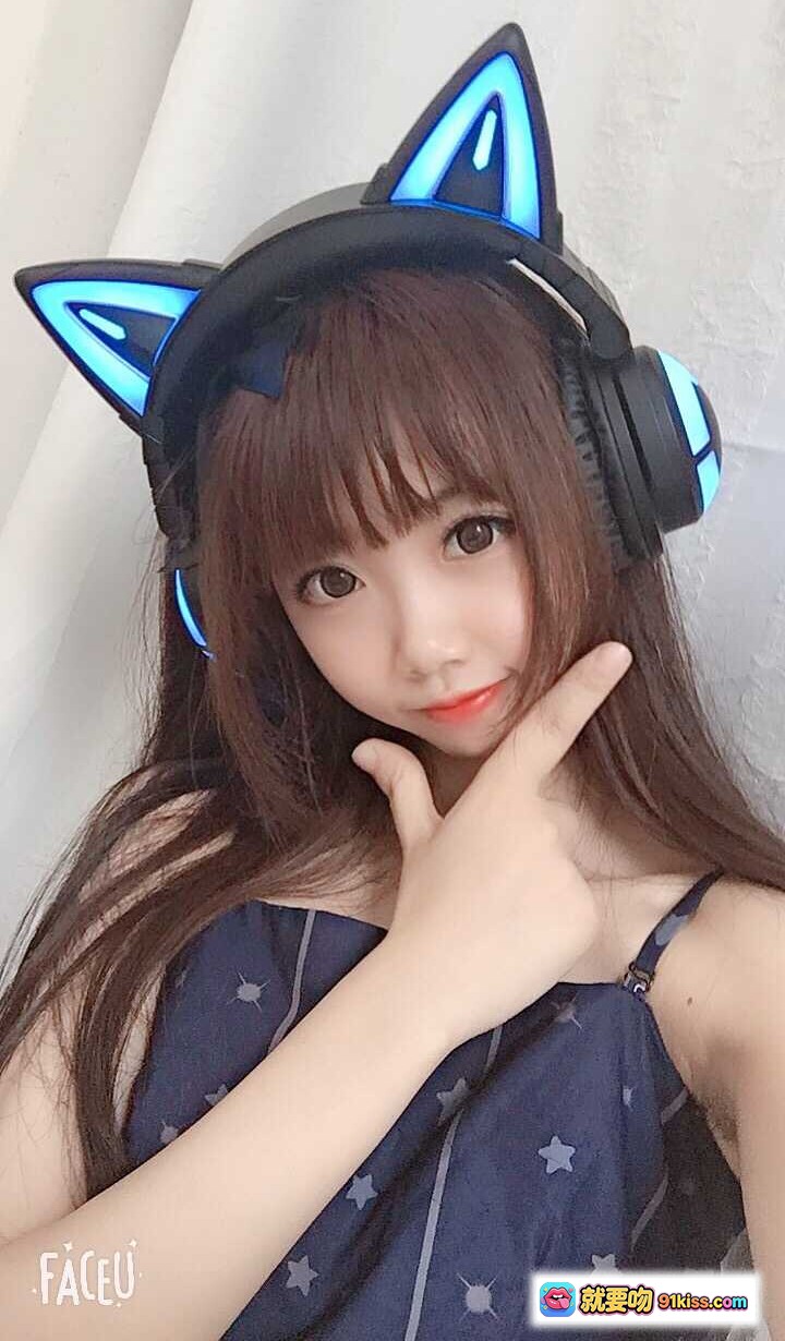 图片[8] - 雪琪SAMA NO.027 自拍足控写真 甜美猫耳耳机少女 腿部特写私房照 19P高清图集 - 就要吻