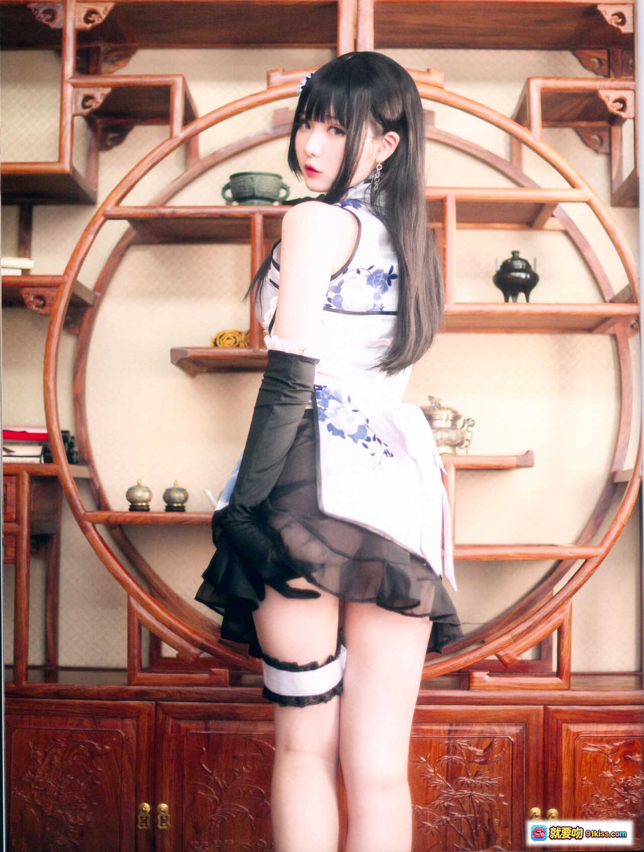 图片[3] - 霜月shimo NO.007 幻想金瓶梅 Cosplay写真 26P高清美图 黑发蓝饰旗袍少女 优雅性感姿态 12MB下载 - 就要吻