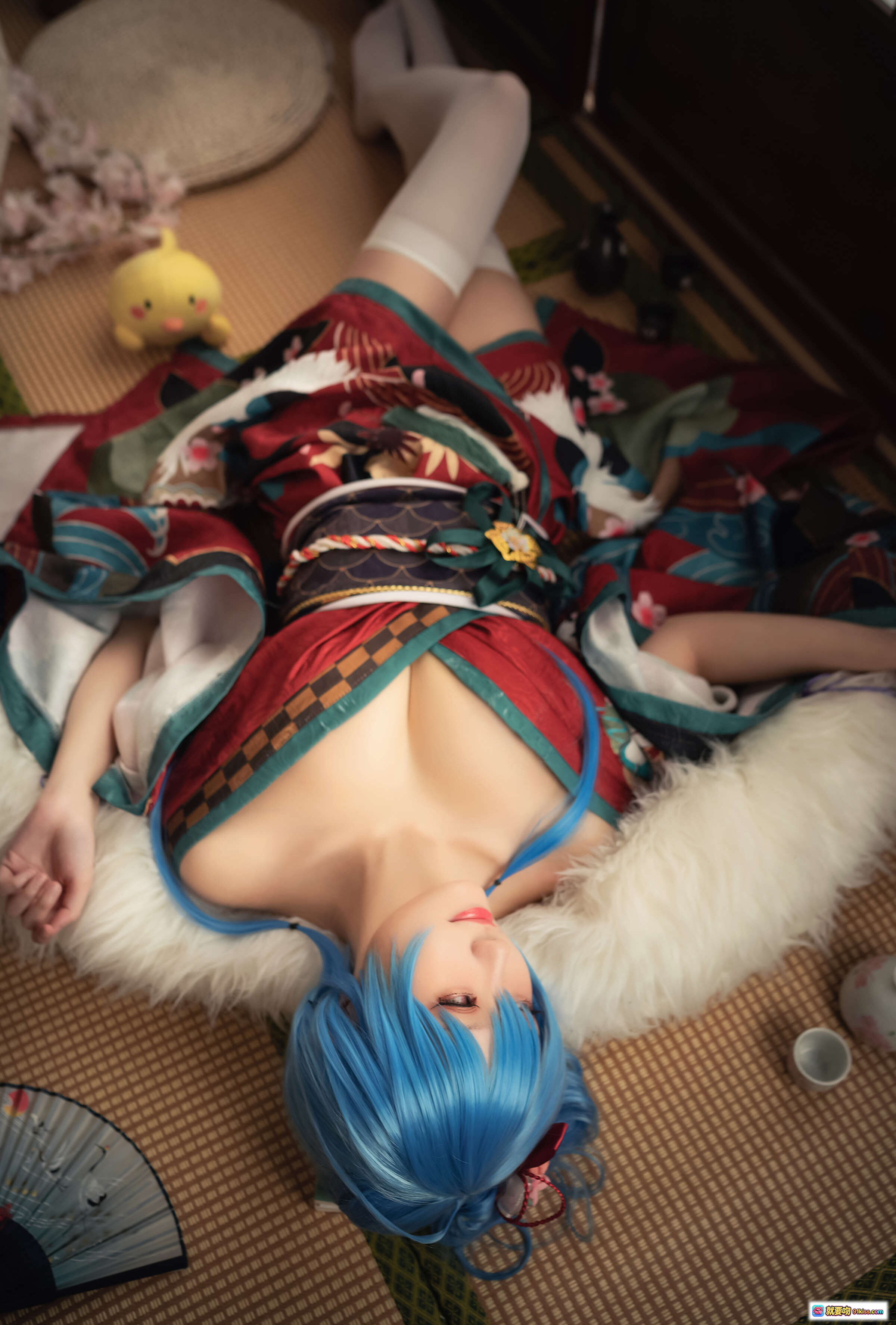 图片[7] - 瓜希酱NO.018圣路易斯月下之饮Cosplay写真 蓝发和风少女 白丝美腿 日式庭院场景 精美和服造型 14P高清图集 - 就要吻