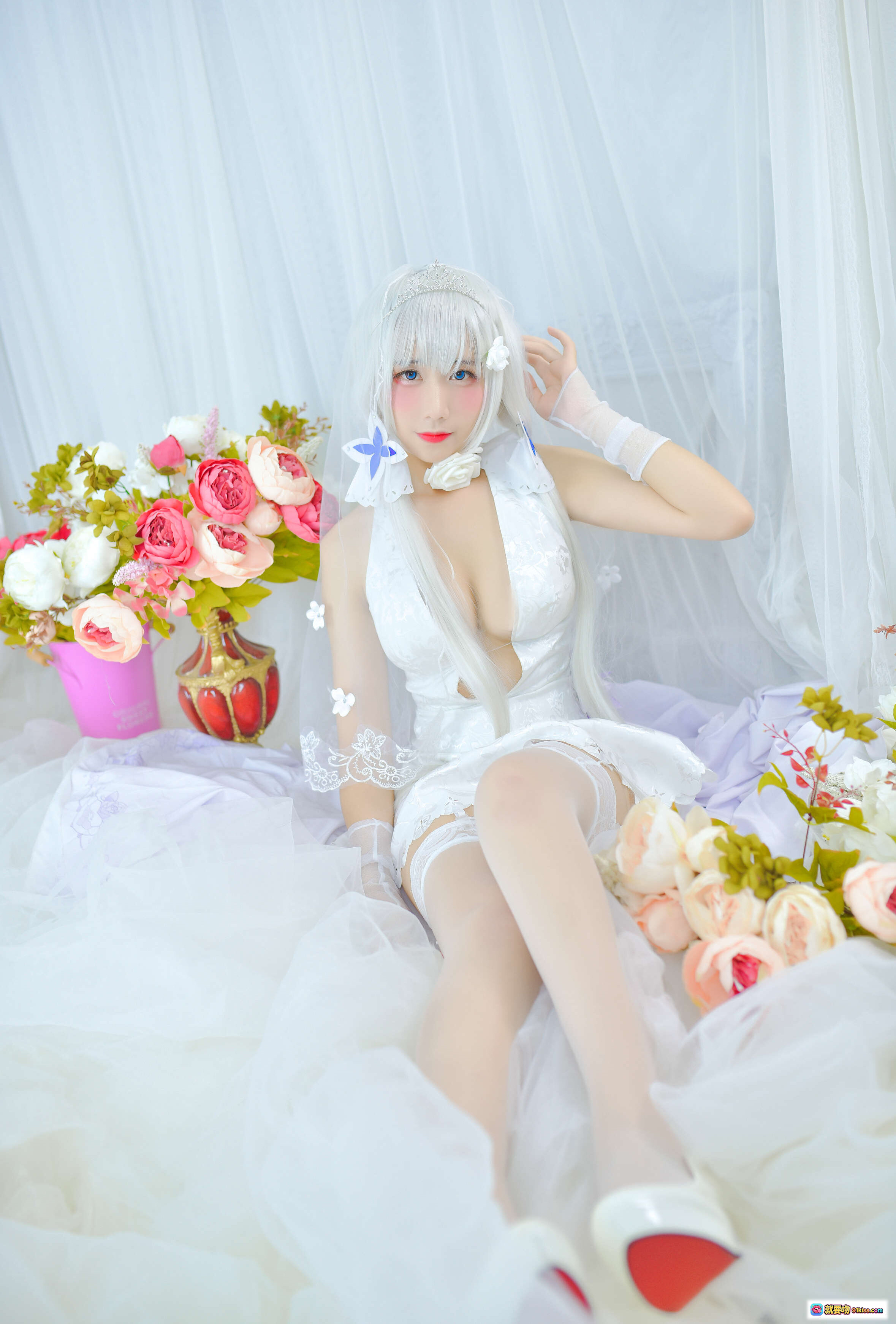 图片[3] - 九曲Jean NO.008 碧海航线 花嫁光辉 白色蕾丝吊带袜 透明手套 婚纱写真 纯欲风 美腿特写 柔光摄影 优雅少女风 - 就要吻