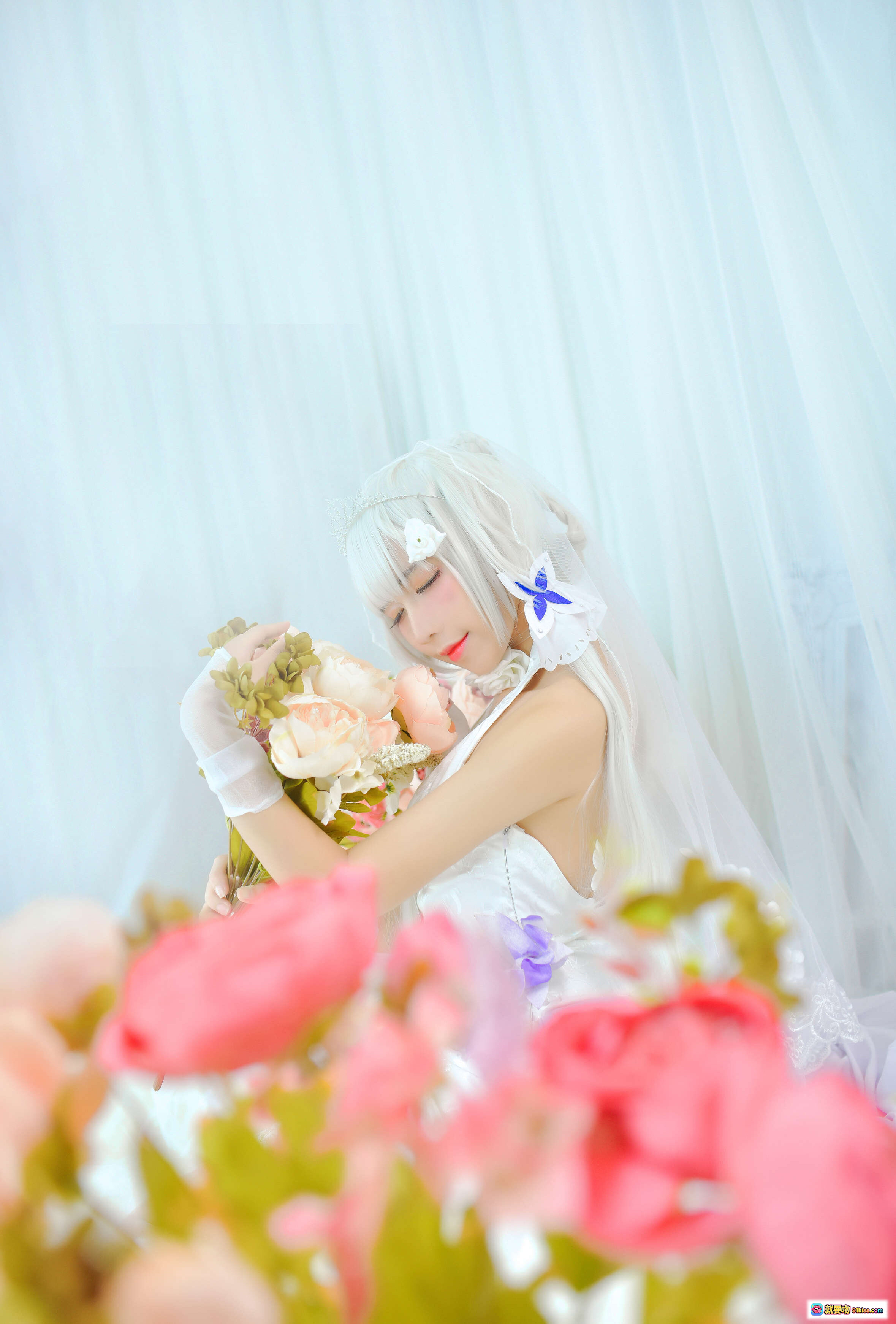 图片[10] - 九曲Jean NO.008 碧海航线 花嫁光辉 白色蕾丝吊带袜 透明手套 婚纱写真 纯欲风 美腿特写 柔光摄影 优雅少女风 - 就要吻