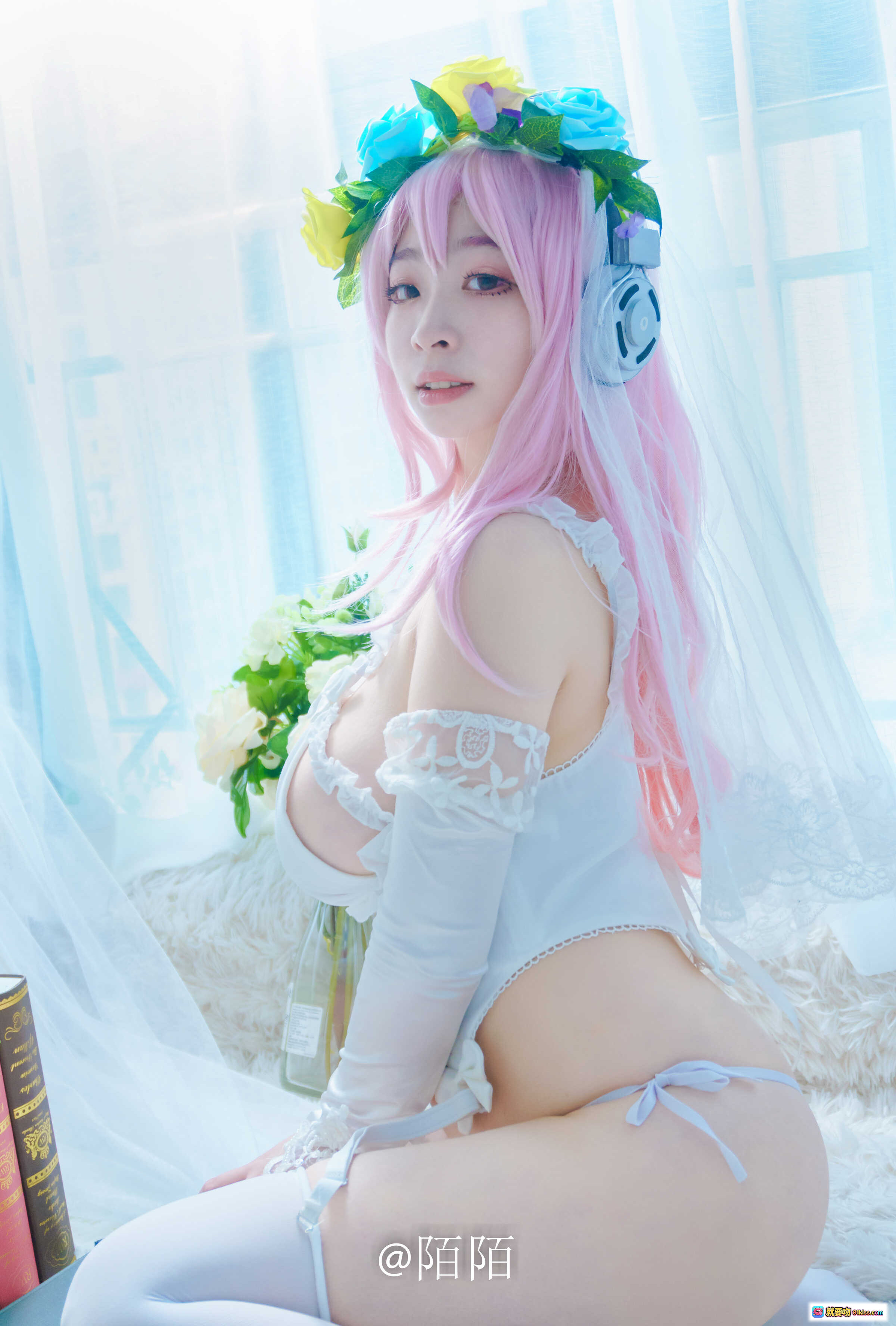 图片[7] - 韶陌陌NO.004索尼子写真集57P498M 粉发少女蕾丝白裙性感私房照 白丝美腿居家氛围感摄影 @陌陌 - 就要吻