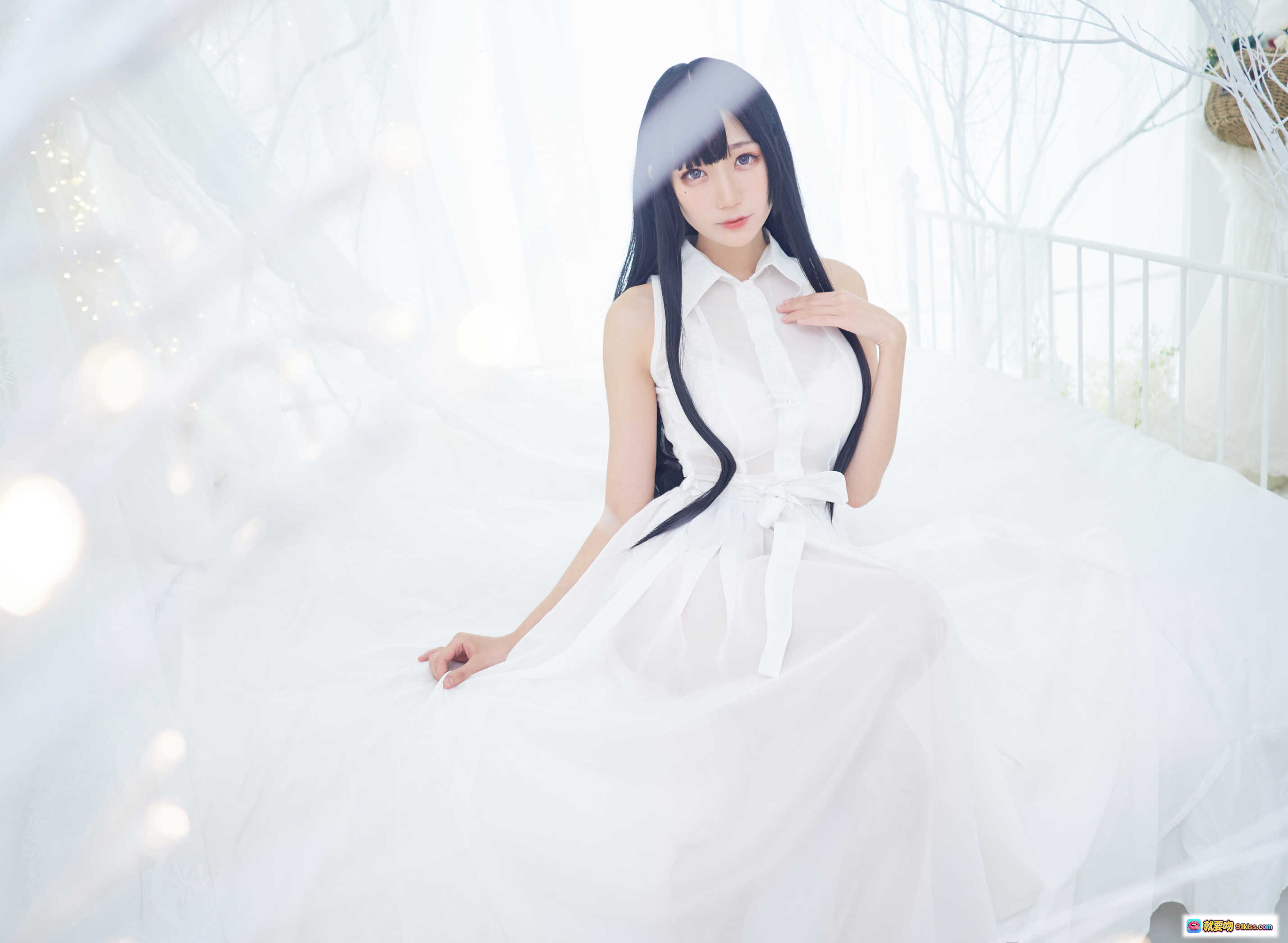 图片[2] - 周叽可爱兔兔NO.018恶魔姐姐白裙写真 甜美黑发少女纯欲风床照 清新唯美氛围感私房摄影 - 就要吻