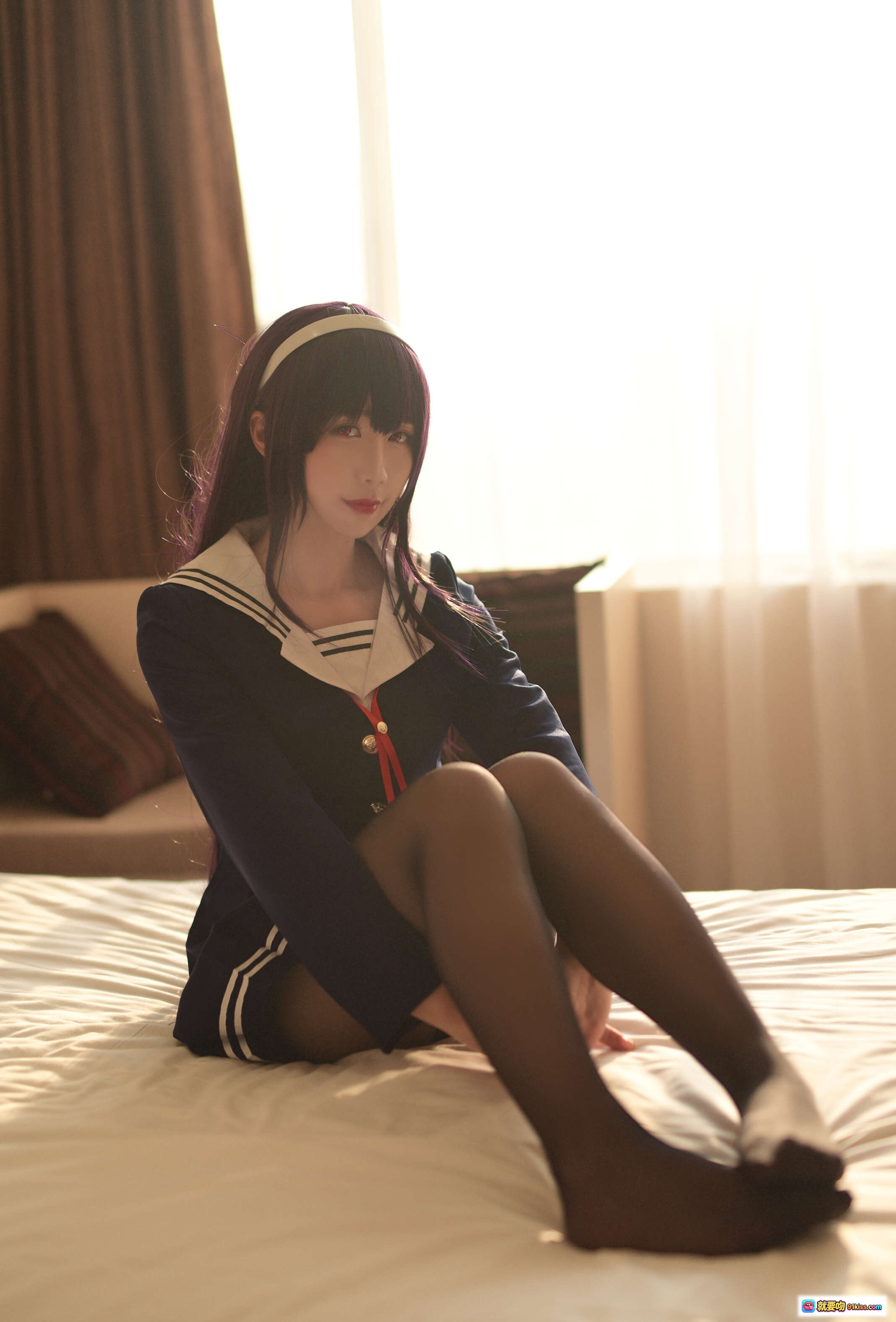 图片[6] - 九曲Jean NO.027 霞之丘诗羽 JK制服写真 21P 75MB 紫发少女 白色发带 黑丝美腿 室内窗边姿势 甜美校园风 Cosplay摄影 - 就要吻