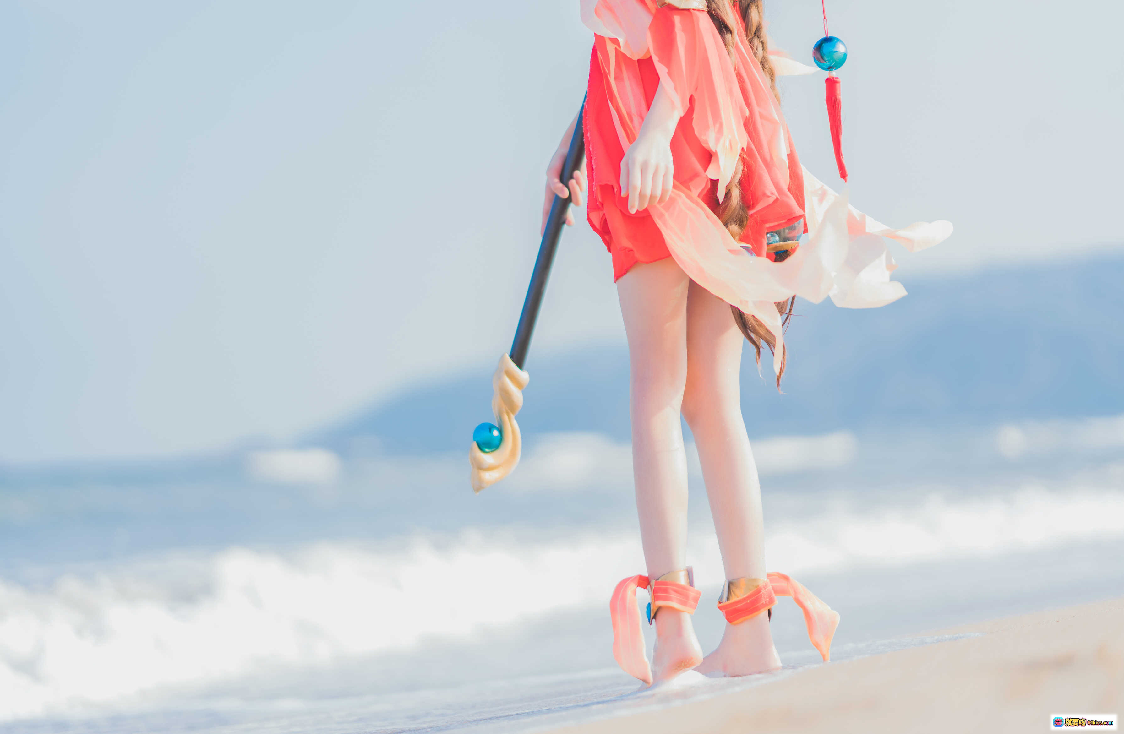 桜桃喵070王者荣耀大乔cosplay海边写真 粉色飘逸裙装手持法杖赤足踏浪唯美场景 - 就要吻