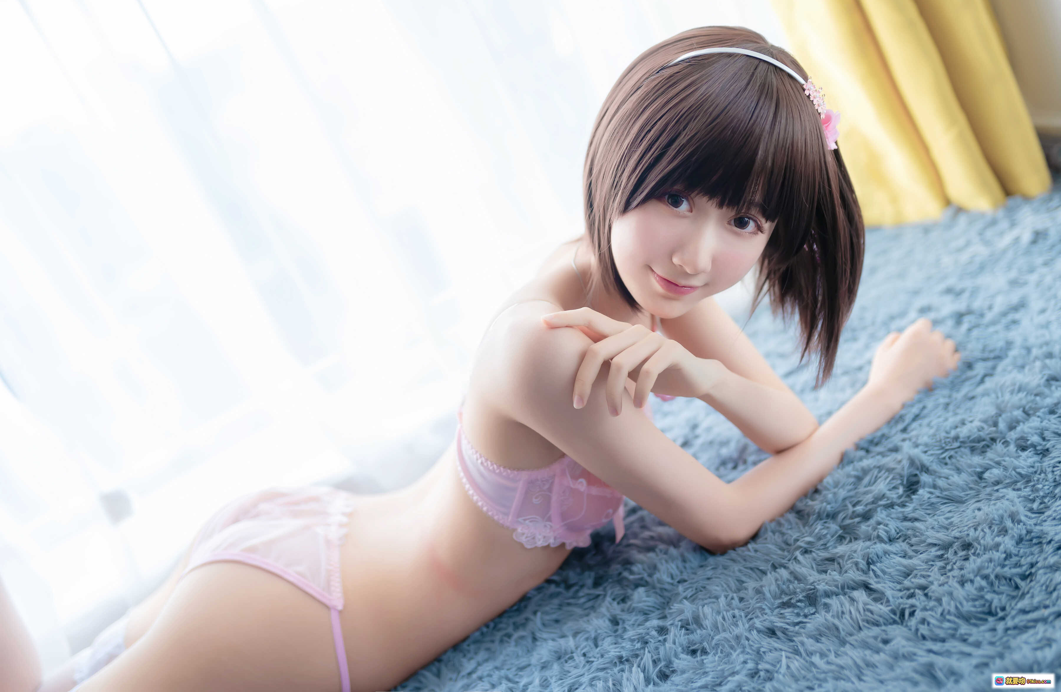 图片[4] - 加藤惠cosplay粉色内衣写真 木绵绵OwO NO.031 甜美少女风 蓝地毯居家场景 29P高清图集 - 就要吻