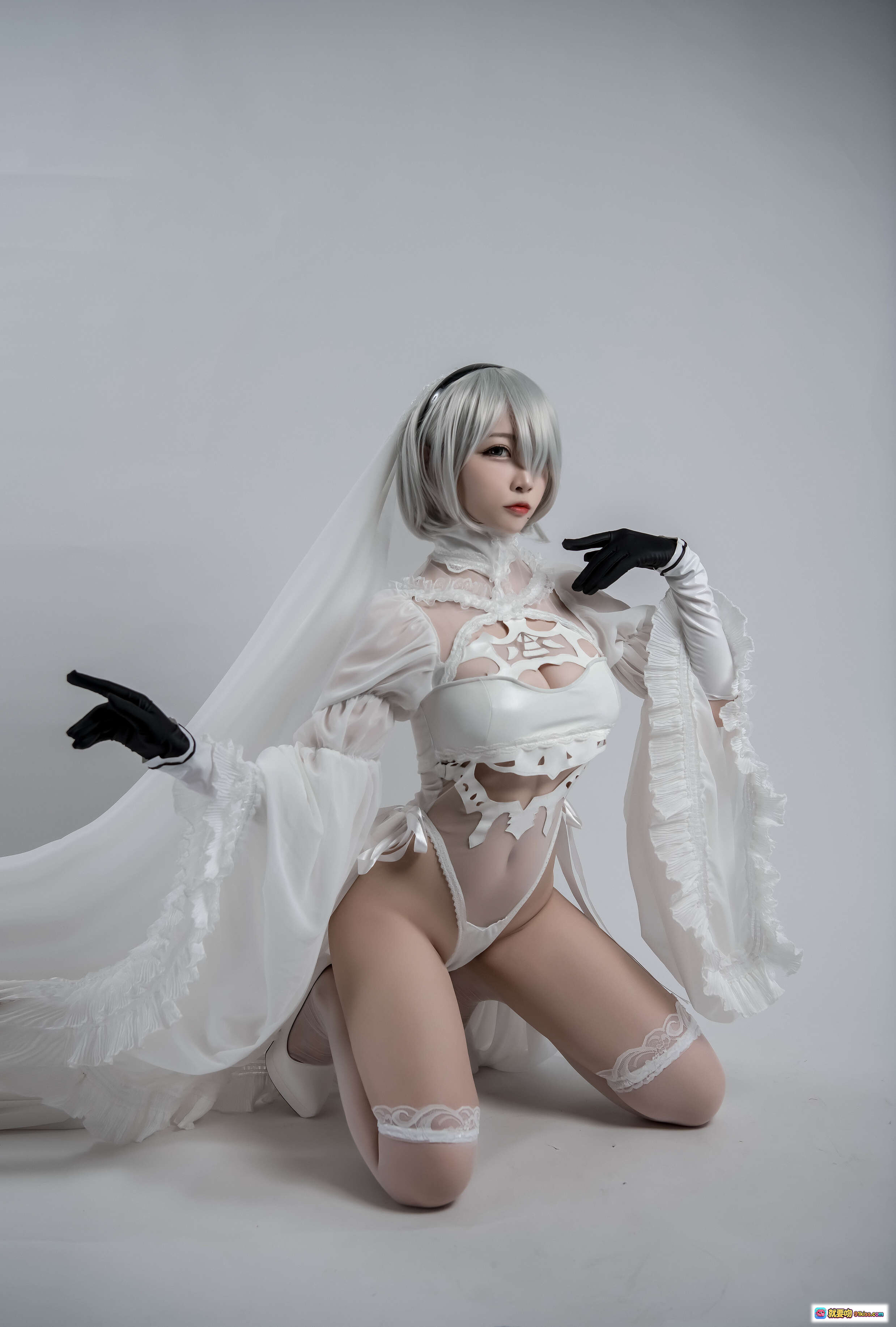 图片[9] - 二佐Nisa NO.080 2B同人花嫁COS写真 白色蕾丝婚纱造型 黑手套性感姿态 26P高清图集 - 就要吻