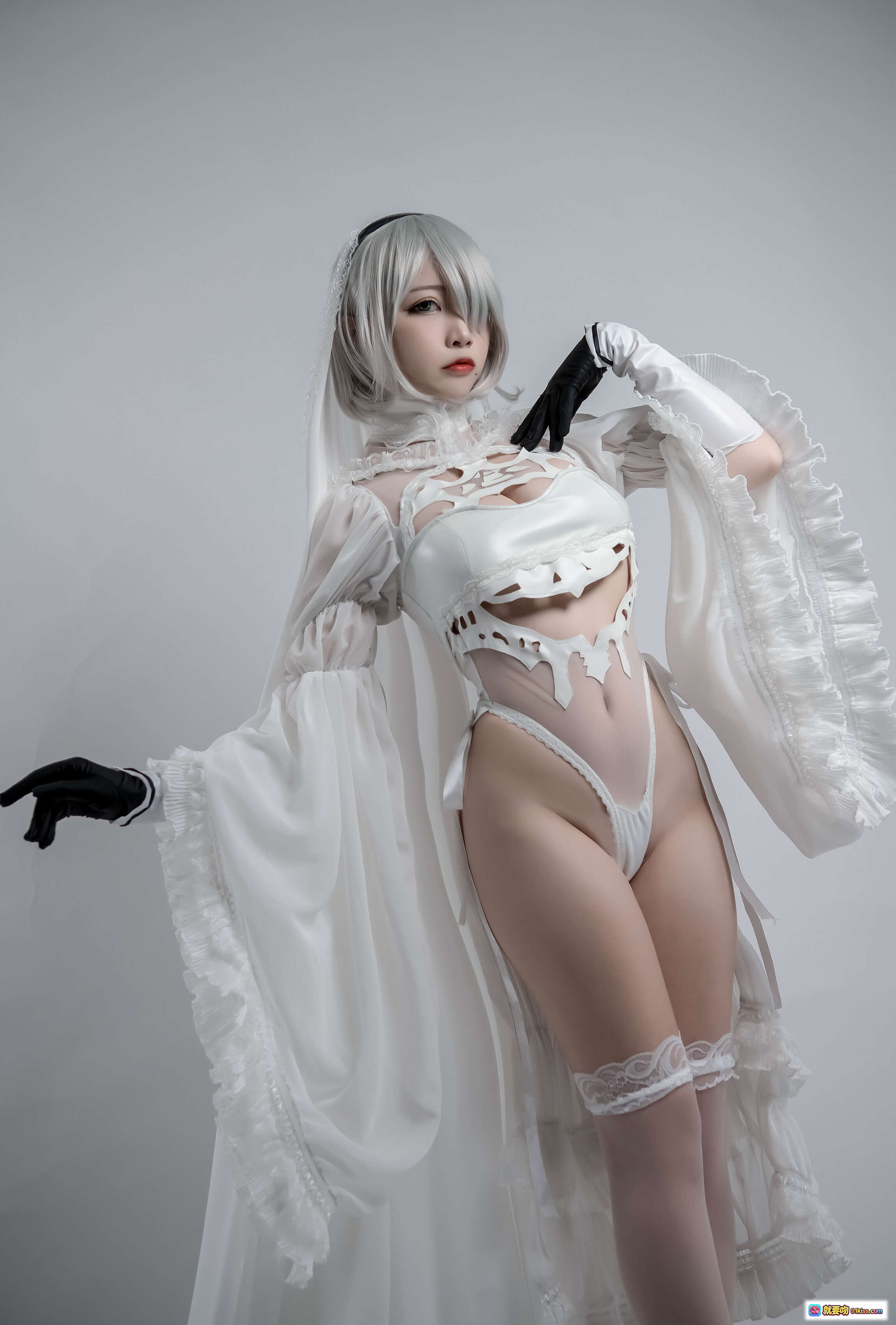 图片[3] - 二佐Nisa NO.080 2B同人花嫁COS写真 白色蕾丝婚纱造型 黑手套性感姿态 26P高清图集 - 就要吻