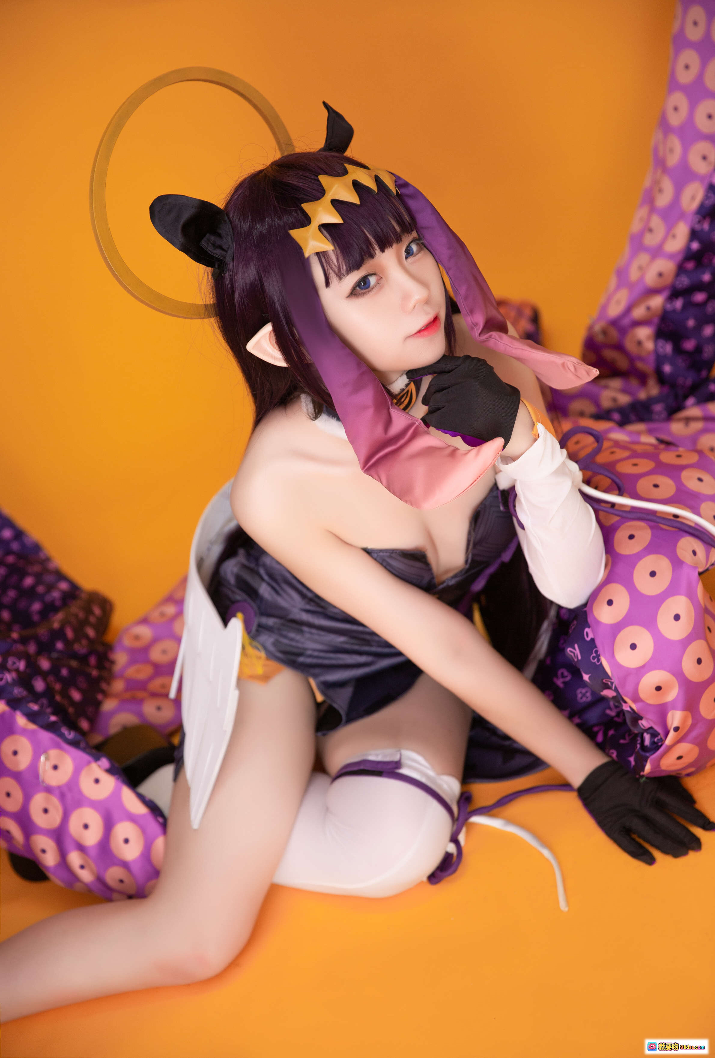 图片[4] - G44不会受伤 NO.036 一伊那尔栖 Cosplay 紫发恶魔角 白翼黑裙 高筒袜木屐 万圣节风 24P高清图集 - 就要吻