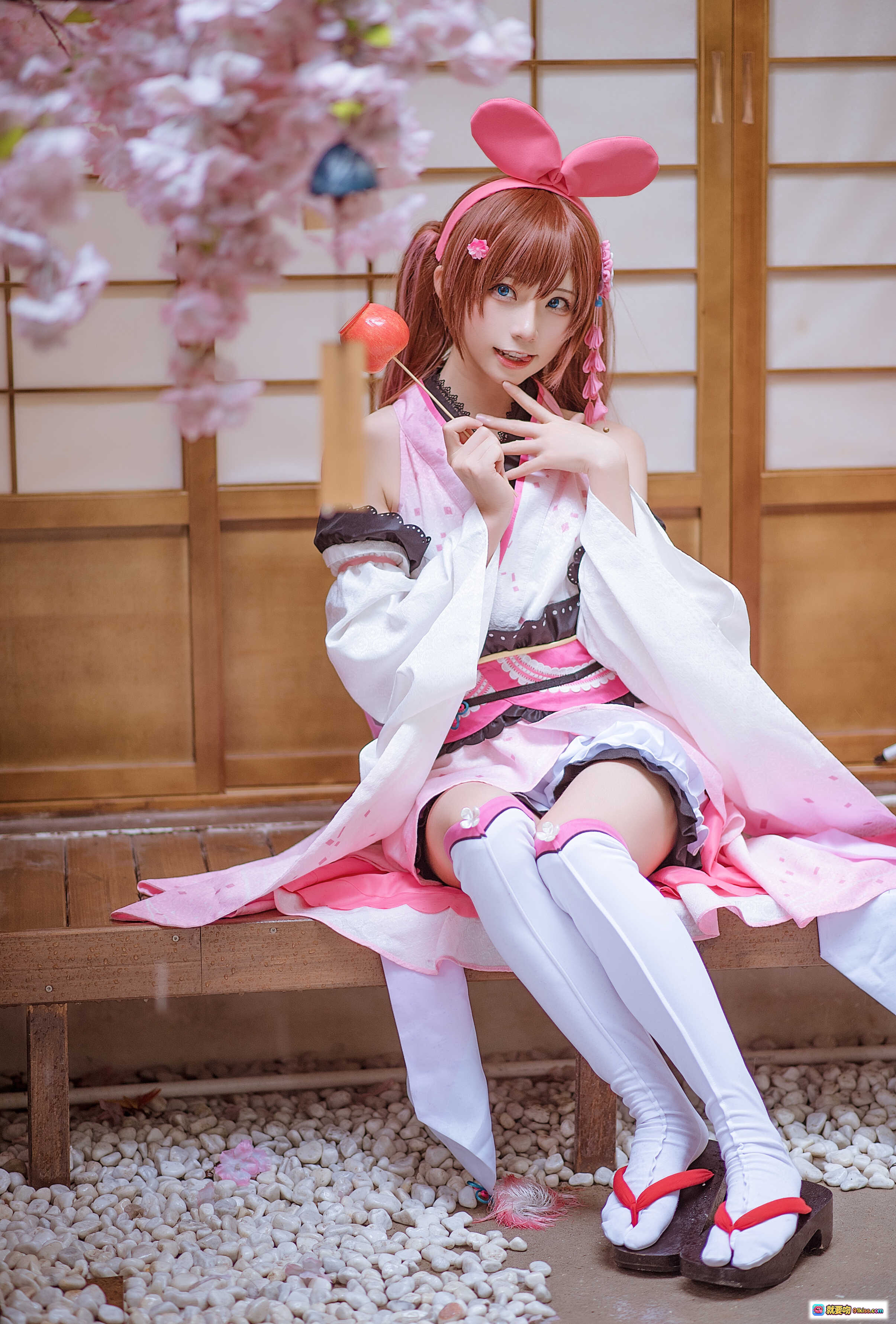 图片[10] - Kitaro绮太郎NO.010绊爱碧蓝航线粉系cosplay写真 粉色兔耳双马尾日式和风场景美少女摄影集 - 就要吻