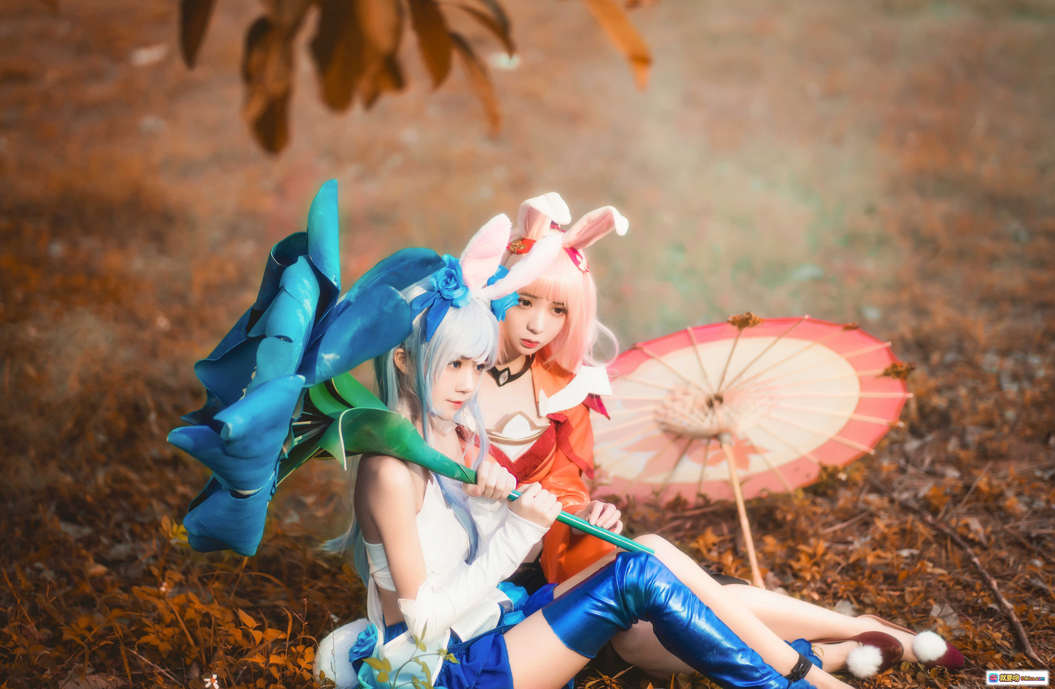 图片[9] - 桜桃喵×疯喵ss双人公孙离Cosplay写真 | 萌兔耳少女 | 和风伞下草地场景 | 精致服装造型 | 高清16P美图 - 就要吻