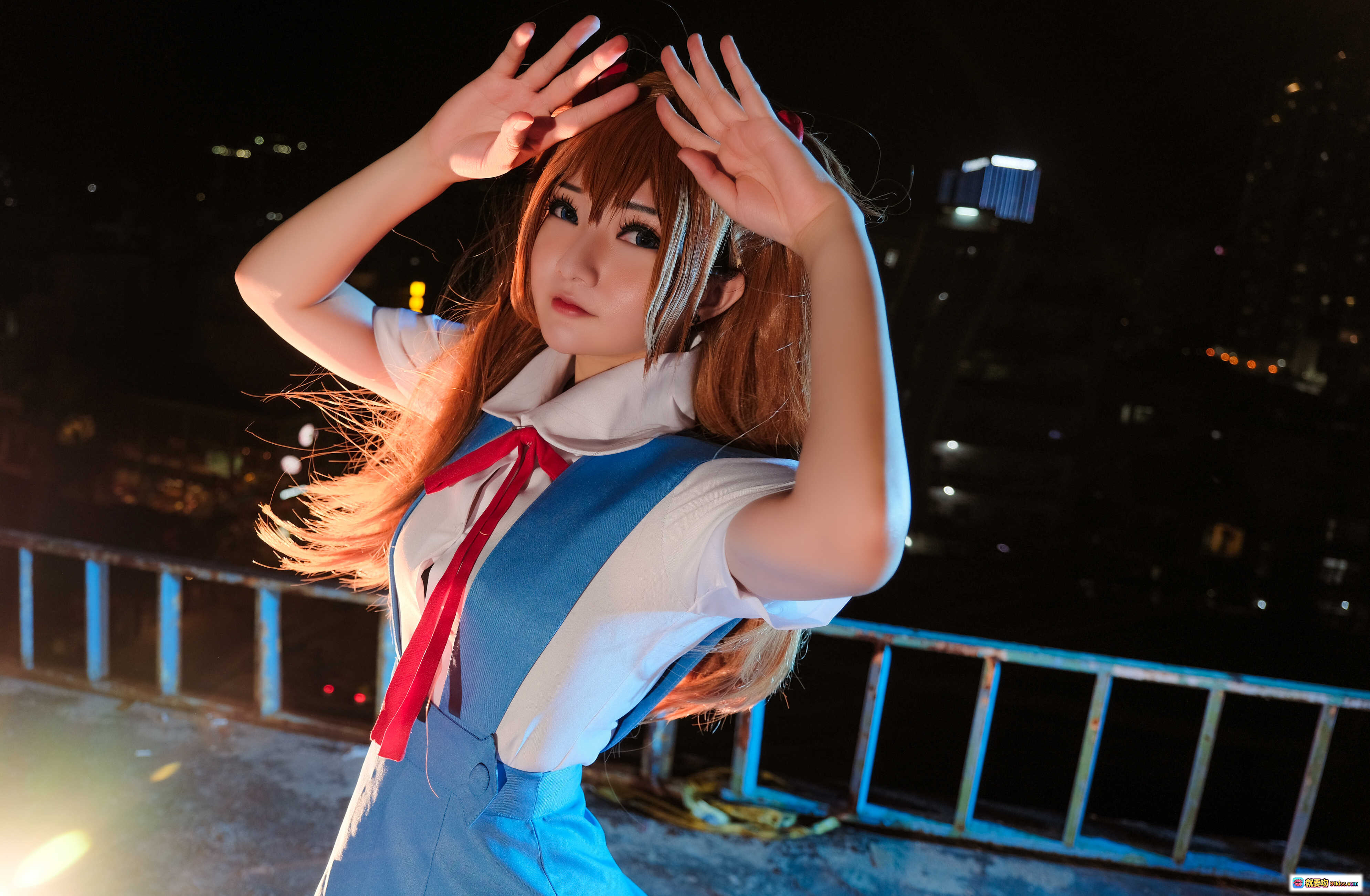 图片[5] - Asuka Cosplay夜景写真 | 蓝白校服+红发饰+性感翘臀 | Potato Godzilla NO.033 23P高清图集 - 就要吻