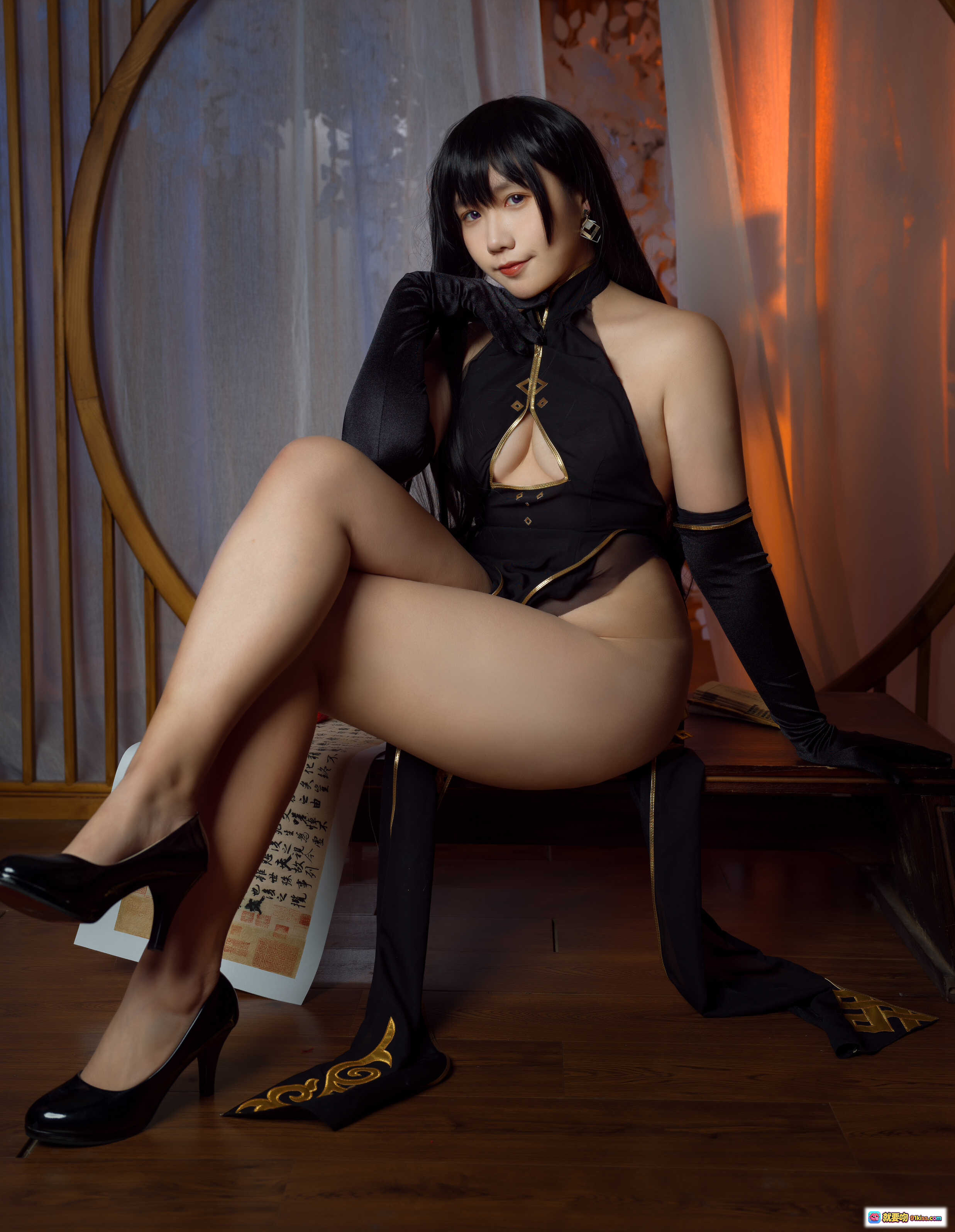 图片[6] - 麻花酱NO.024特典旗袍写真25P184MB 黑色长发性感旗袍美臀红底高跟长手套古典氛围摄影 - 就要吻