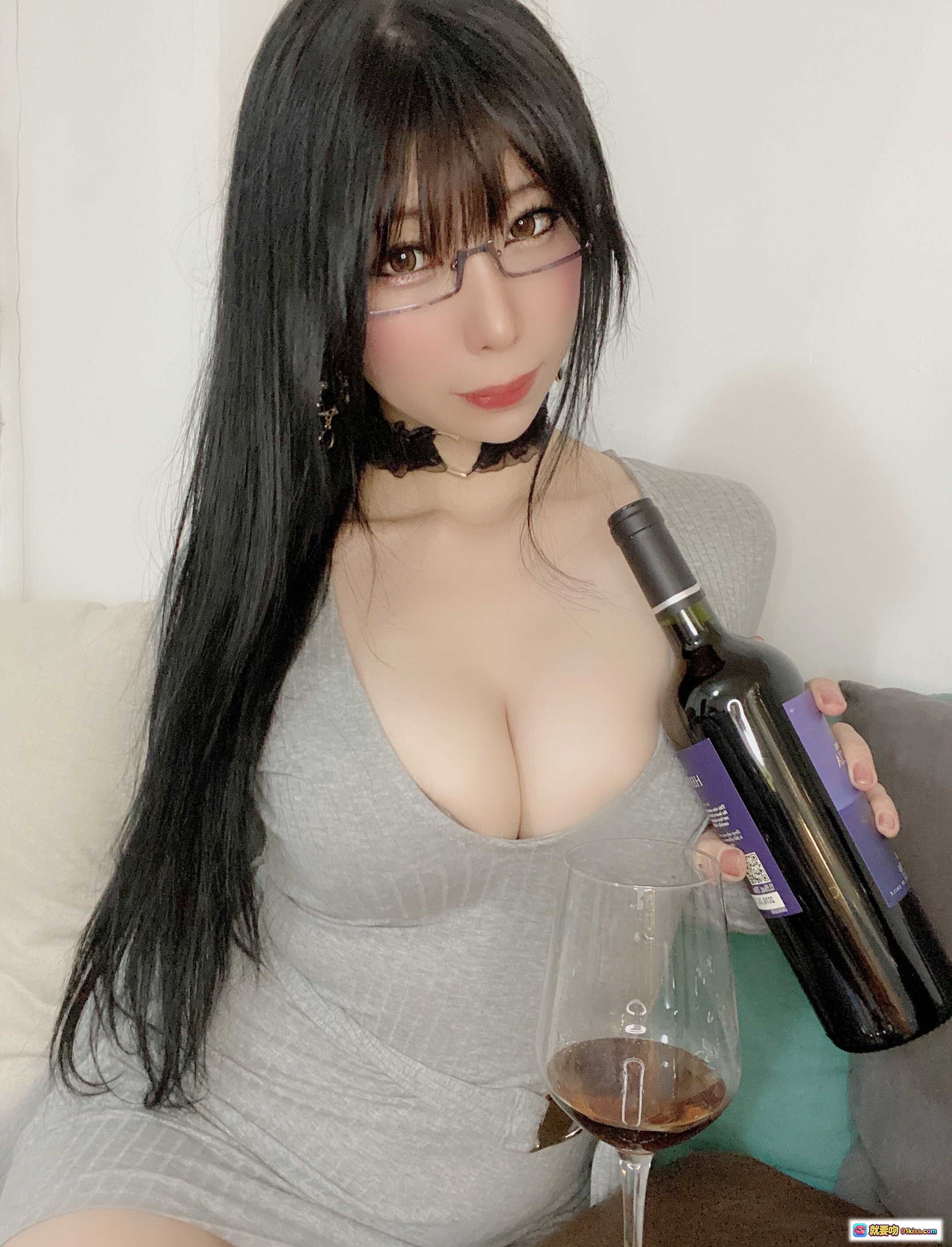 图片[3] - 鹿野希 Vol.18 酒酔い先輩｜グラビア美女・眼鏡・赤ワイン・セクシー着こなし・大人の雰囲気 - 就要吻