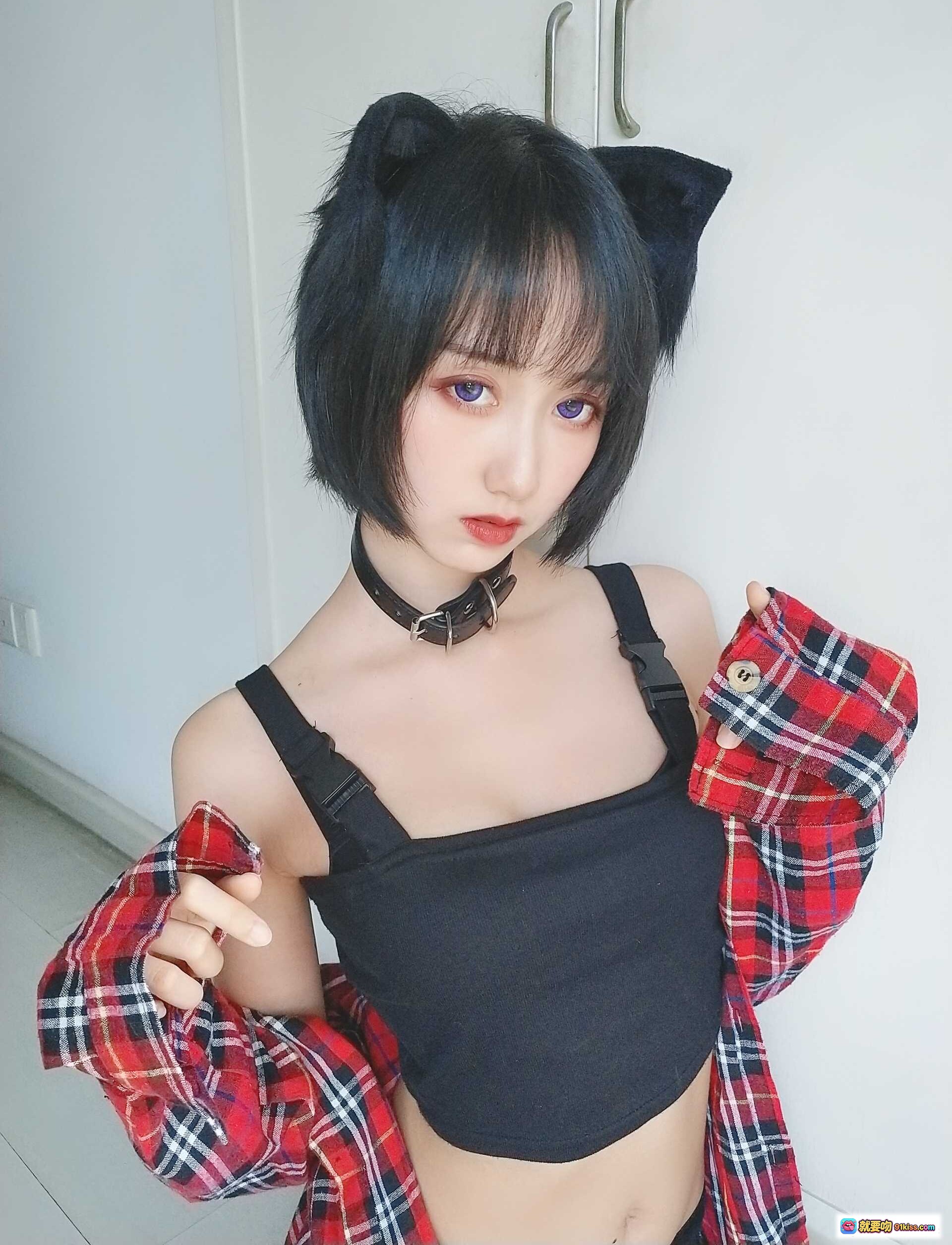 图片[9] - 木绵绵OwO NO.035不良猫写真：紫瞳短发少女黑吊带内衣性感私房照44P高清单品 - 就要吻