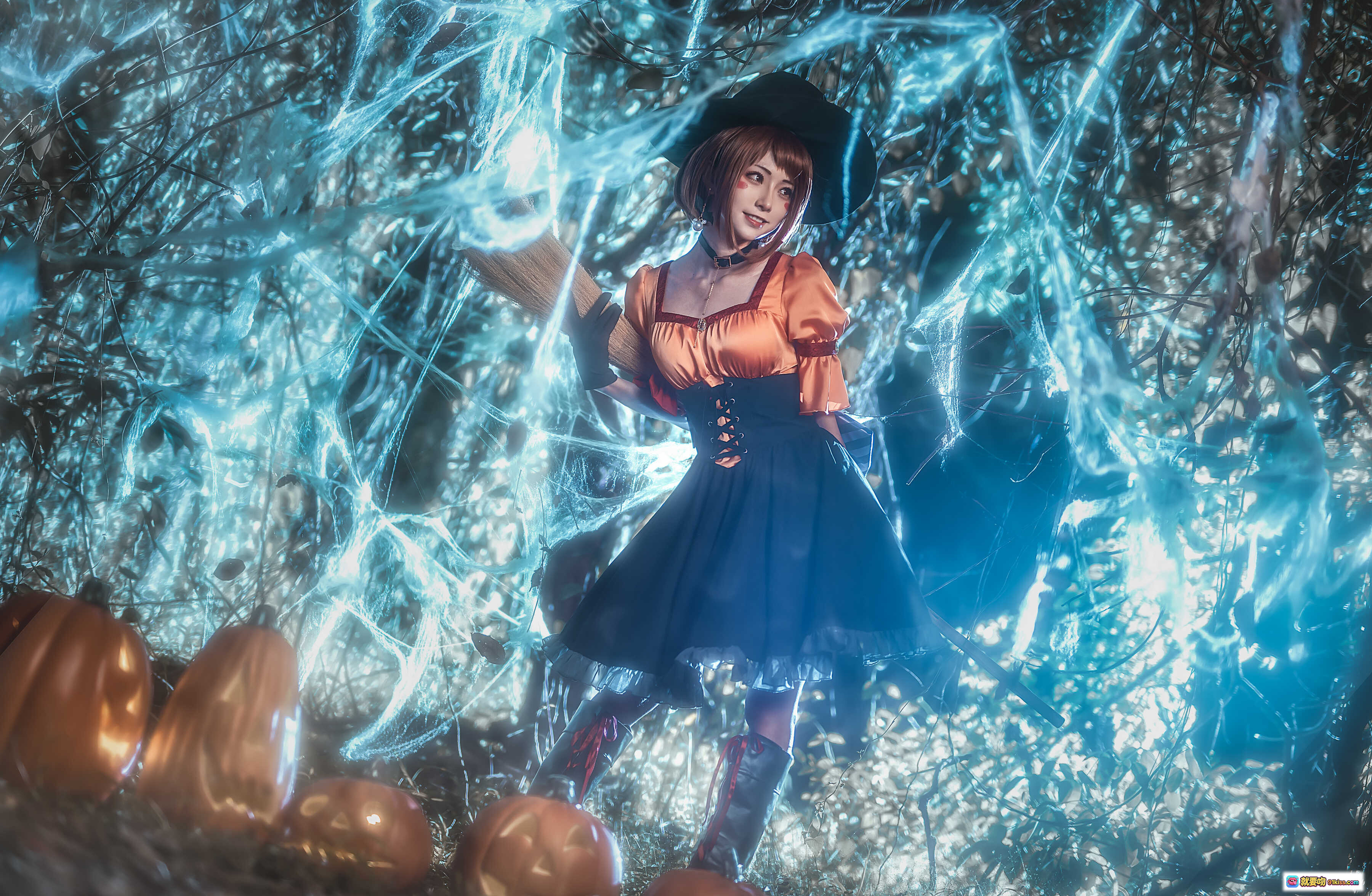 Kitaro绮太郎COS我的英雄学院万圣节主题 电光特效南瓜森林女巫造型 精美cosplay写真集 - 就要吻