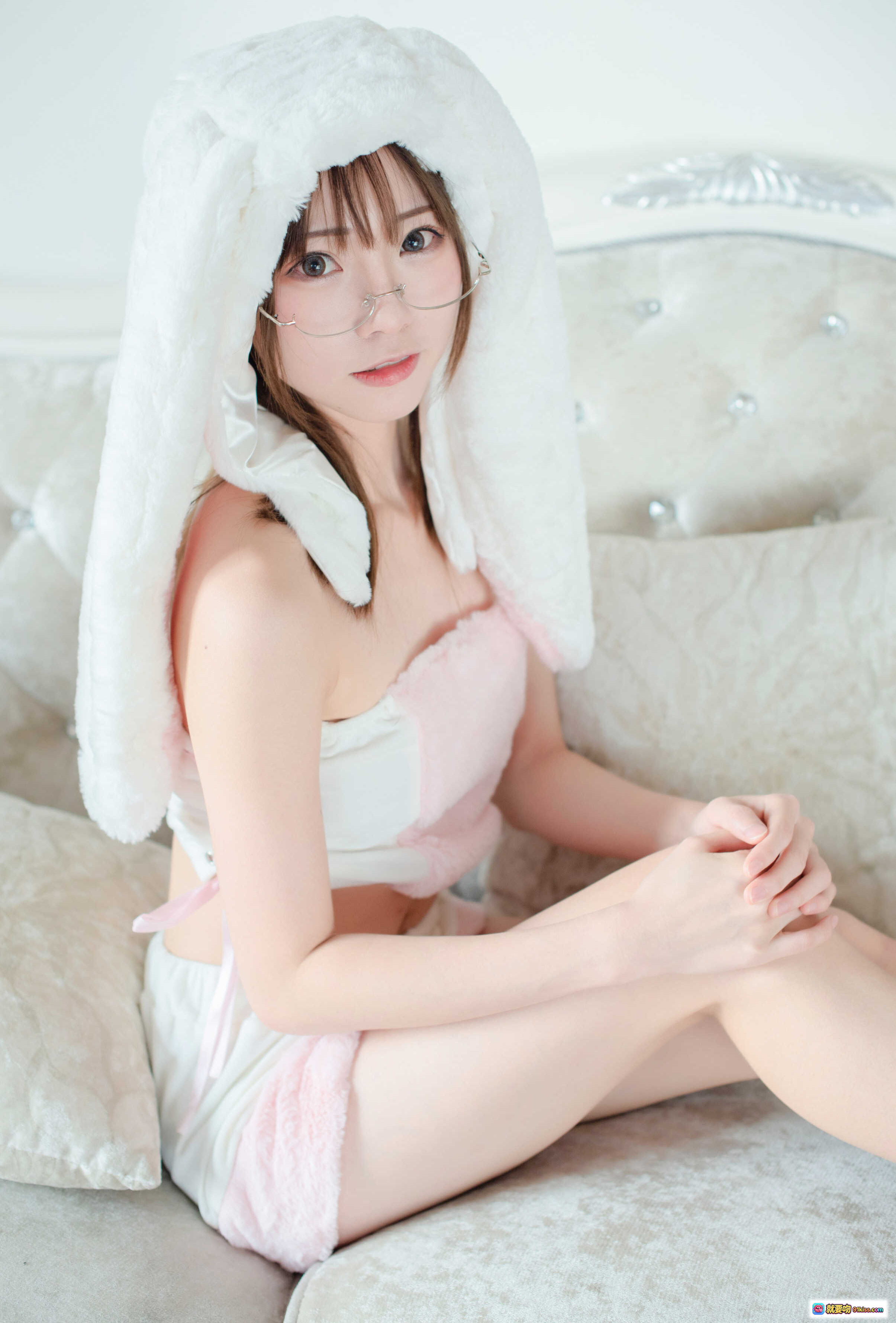 图片[7] - Kitaro绮太郎NO.039私房兔子写真｜粉色毛绒内衣少女坐姿咬带诱惑｜高清47P甜美居家风 - 就要吻