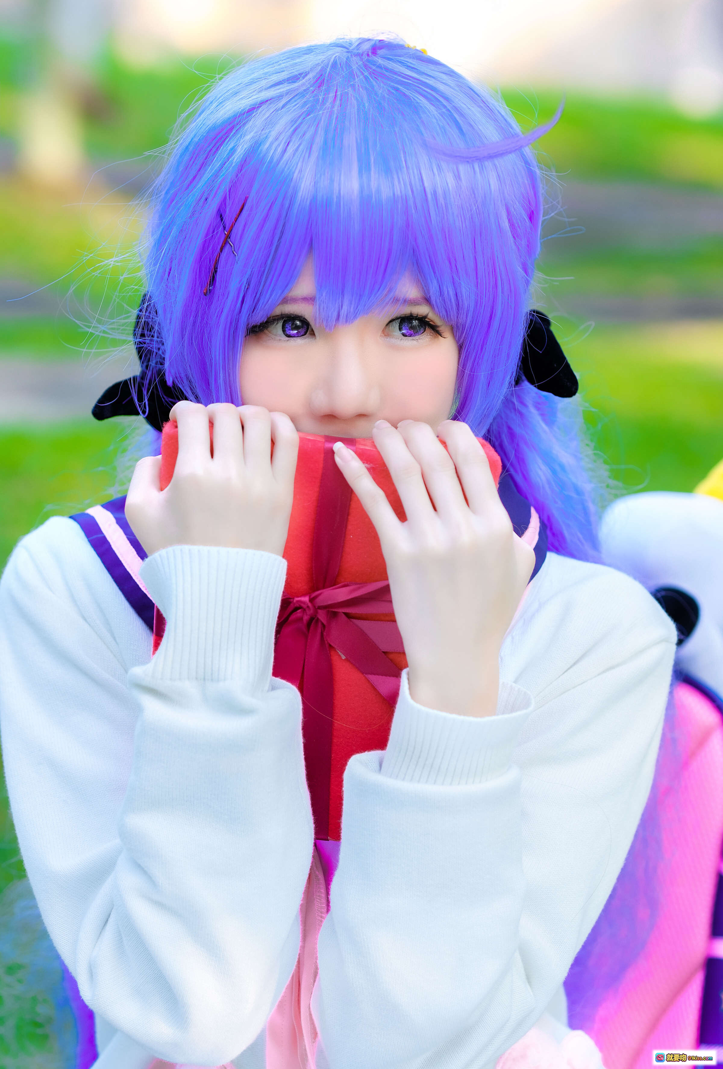 图片[6] - Sally Dorasnow NO.011 独角兽JK制服 Cosplay 紫发少女 白色毛绒独角兽发饰 校园风写真 34P高清图集 - 就要吻