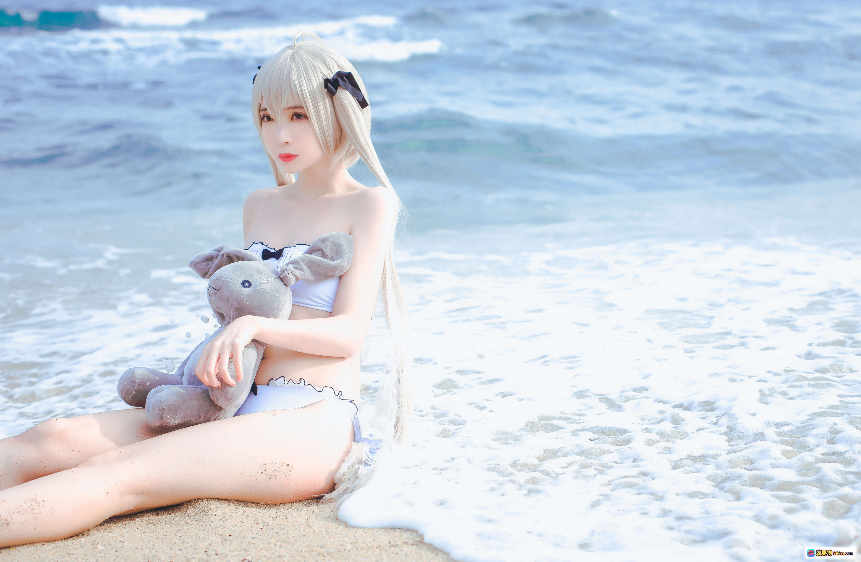 图片[10] - 疯猫ss NO.088 穹妹海边写真 白色比基尼沙滩美少女 清新自然海岸风光 34P高清图集 - 就要吻