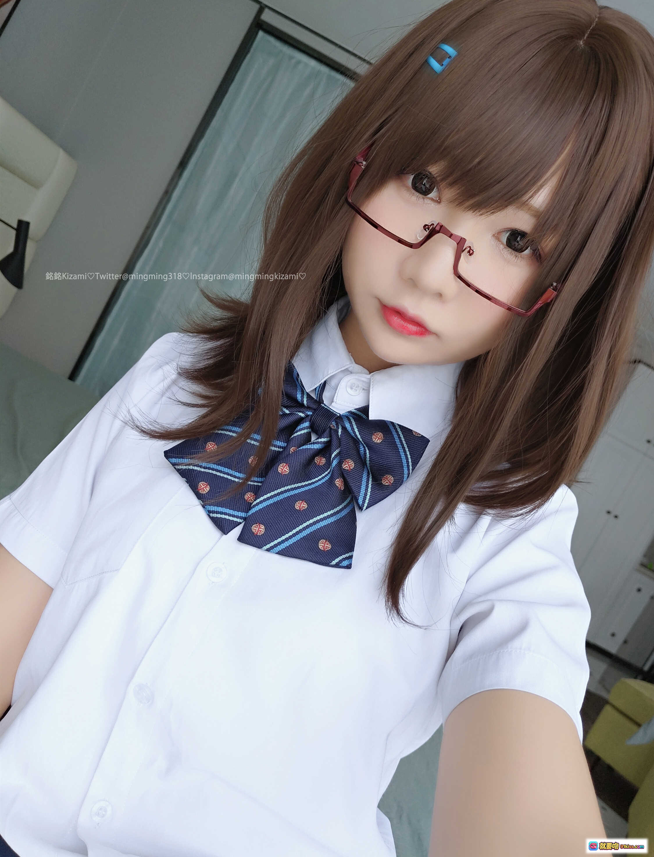 图片[7] - 铭铭Kizami Vol.010 軟妹黑絲JK制服寫真 37P高畫質 甜美雙馬尾 眼鏡少女 情侶坐姿 床上私房拍攝 - 就要吻