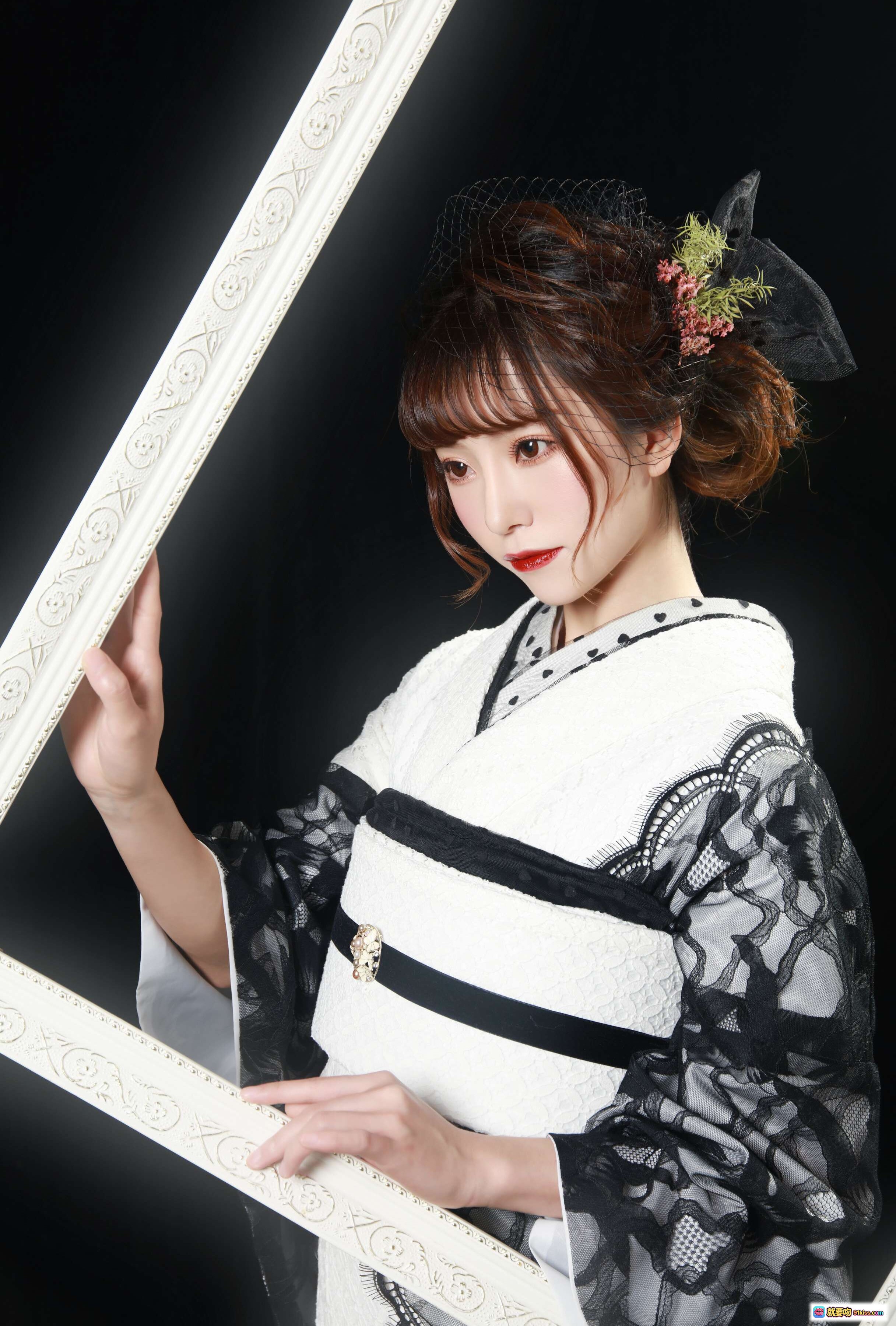 图片[7] - Kitaro绮太郎NO.064和服少女写真｜黑白蕾丝和风造型｜日系优雅美少女｜传统与现代融合穿搭 - 就要吻
