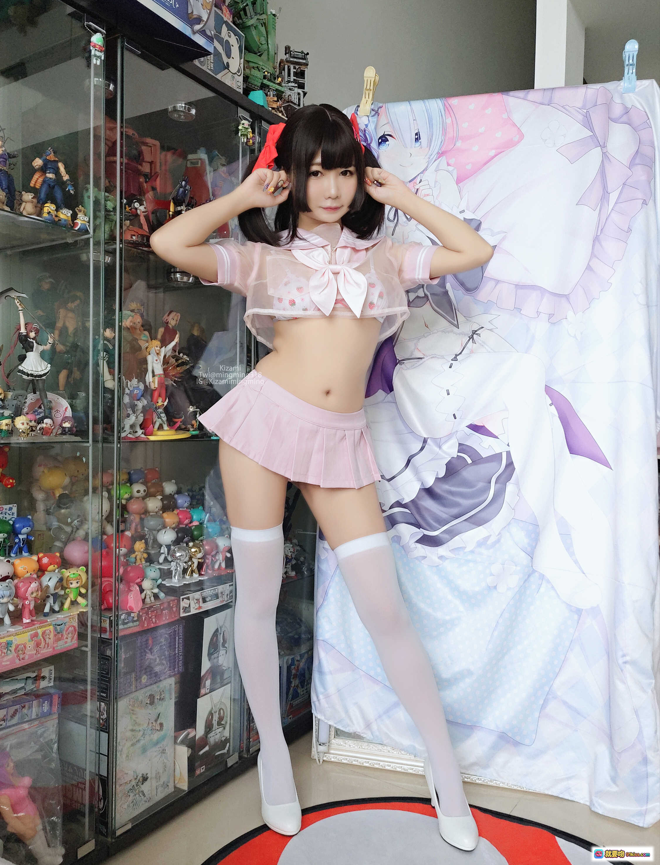 图片[9] - 铭铭Kizami NO.015 Fantia 7月ギャップ写真集｜粉色水手服少女萌系cosplay｜动漫周边收藏展示｜草莓内裤可爱造型｜二次元宅文化氛围 - 就要吻