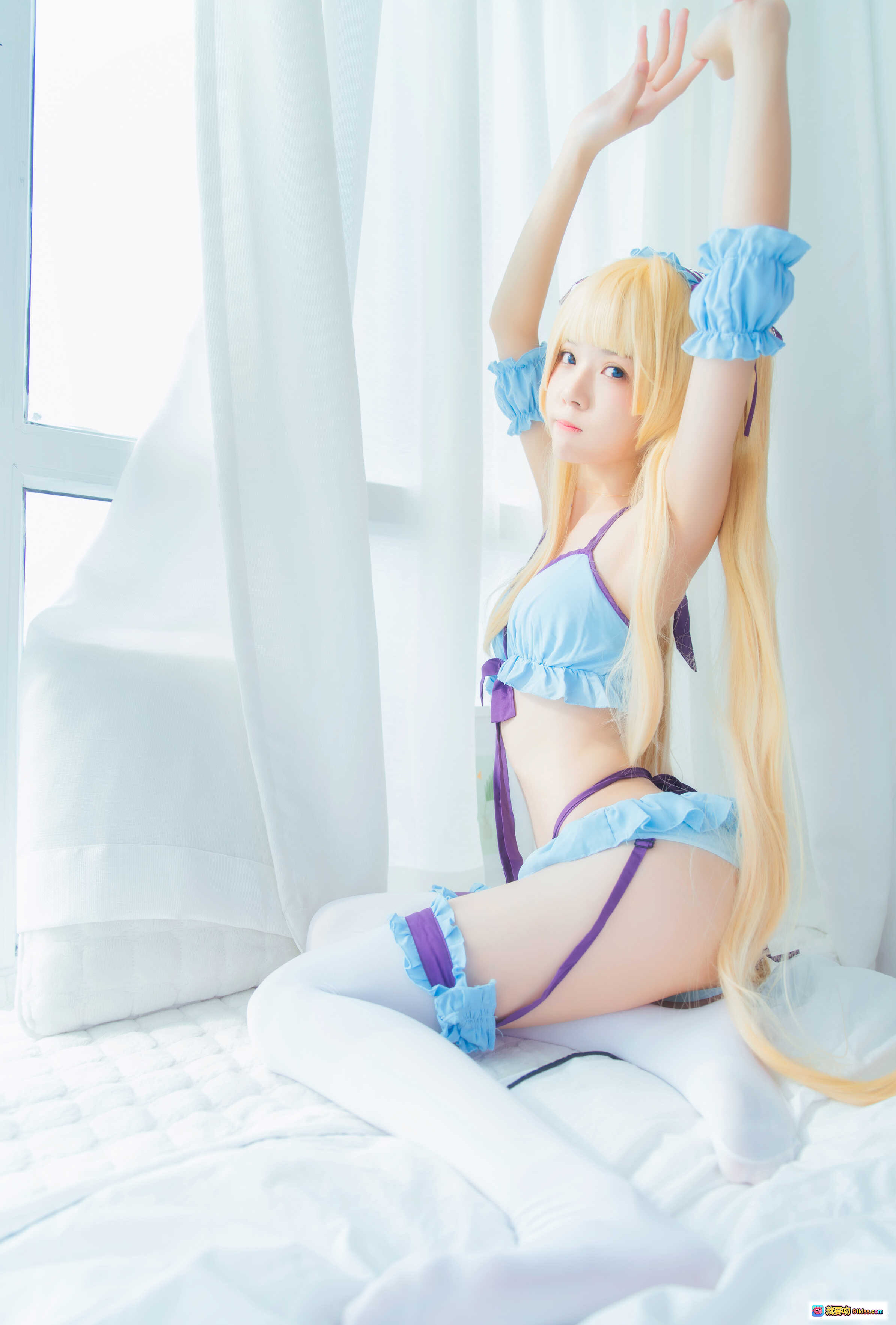 图片[9] - 桜桃喵英梨梨COS写真 | 蓝紫女仆装 | 金发双马尾 | 甜美性感 | 室内窗边拍摄 | 高清53P - 就要吻