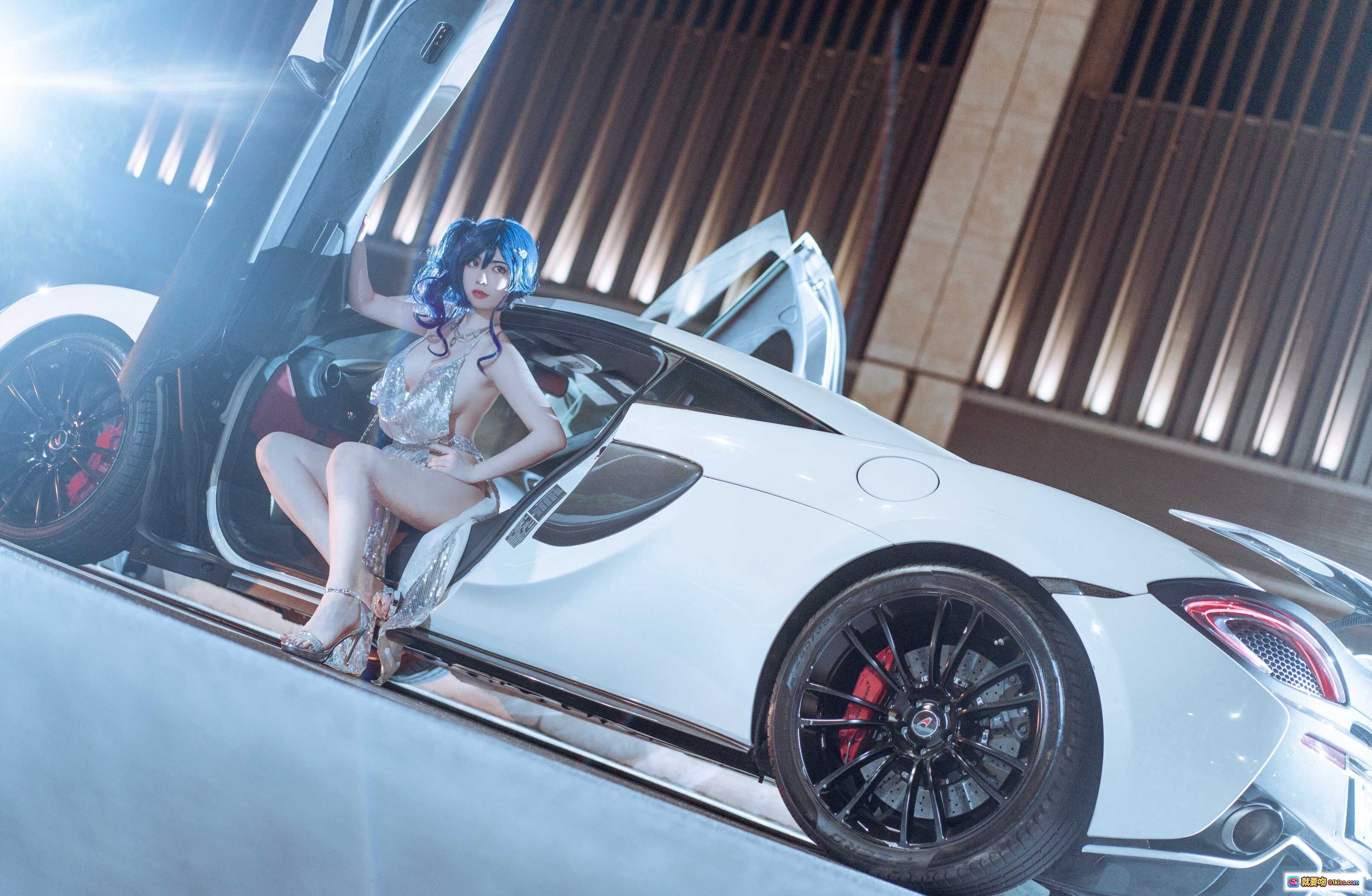 图片[3] - 啊日日_Ganlory NO.005 圣路易斯 Cosplay 美女 蓝发 闪亮礼服 白色跑车 豪华内饰 高跟鞋 夜景灯光 17P高清写真 - 就要吻