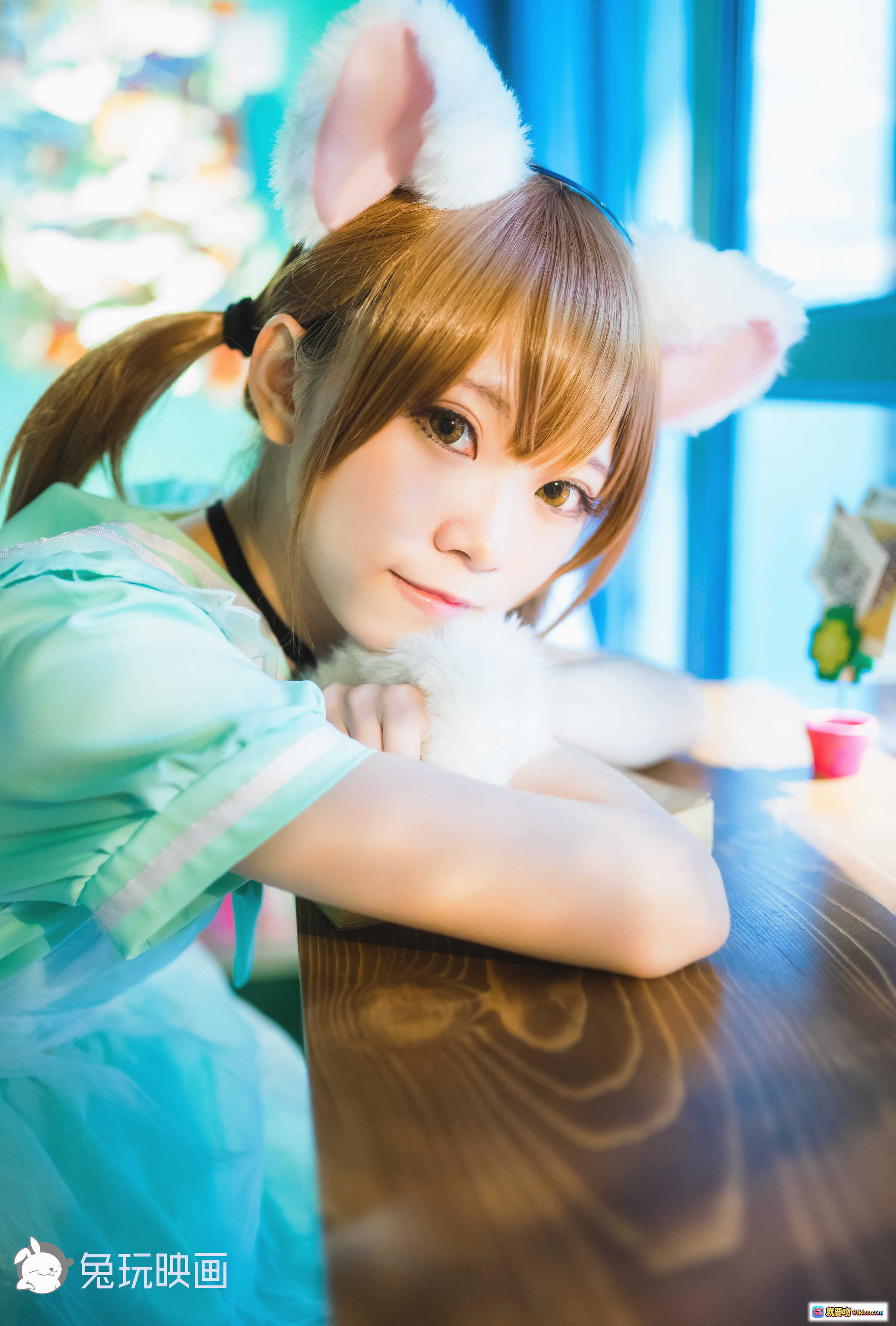 图片[3] - Kitaro绮太郎NO.004白喵喵喵Cosplay写真｜萌系兔耳少女甜点下午茶场景｜46P高清图集 - 就要吻