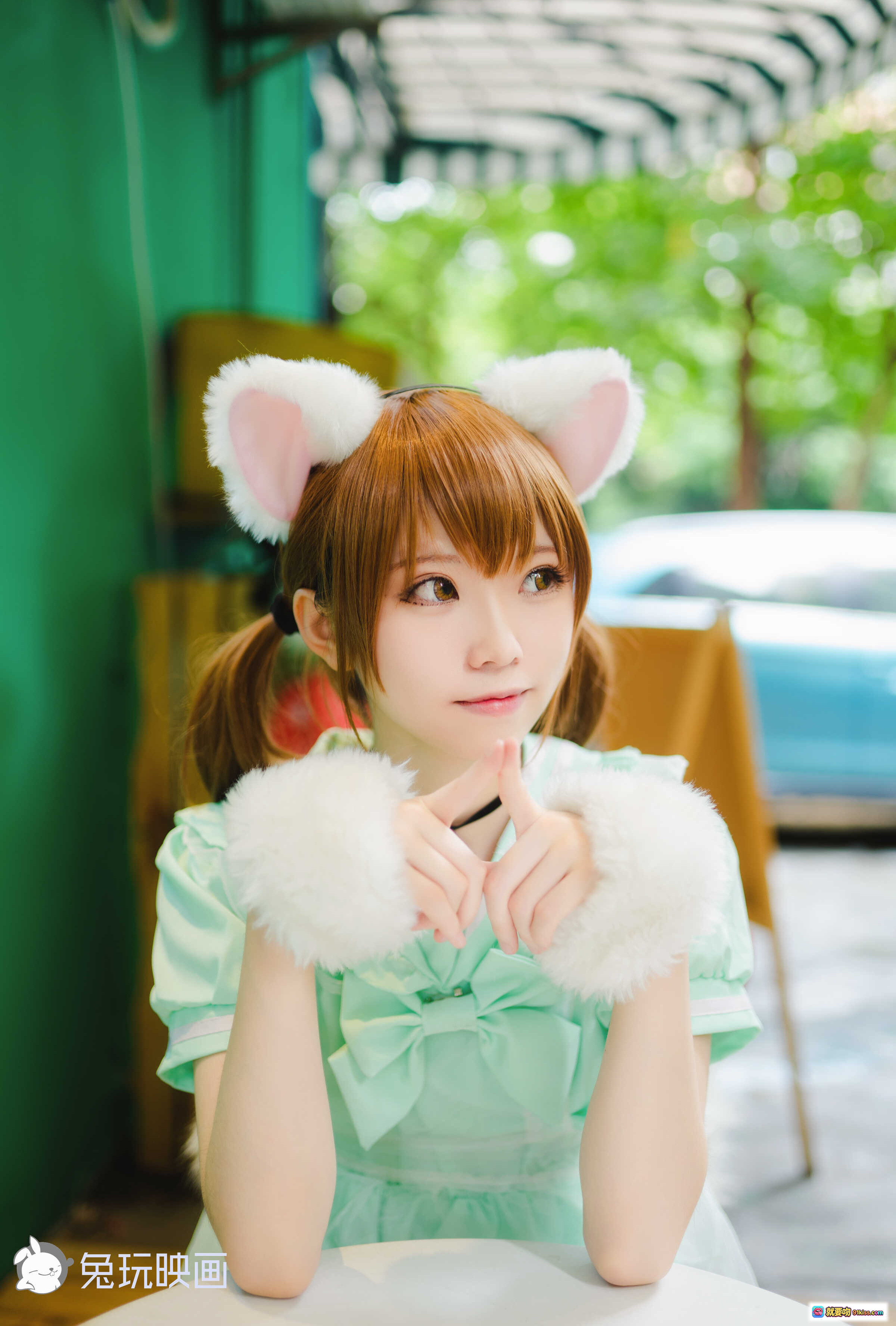 图片[6] - Kitaro绮太郎NO.004白喵喵喵Cosplay写真｜萌系兔耳少女甜点下午茶场景｜46P高清图集 - 就要吻