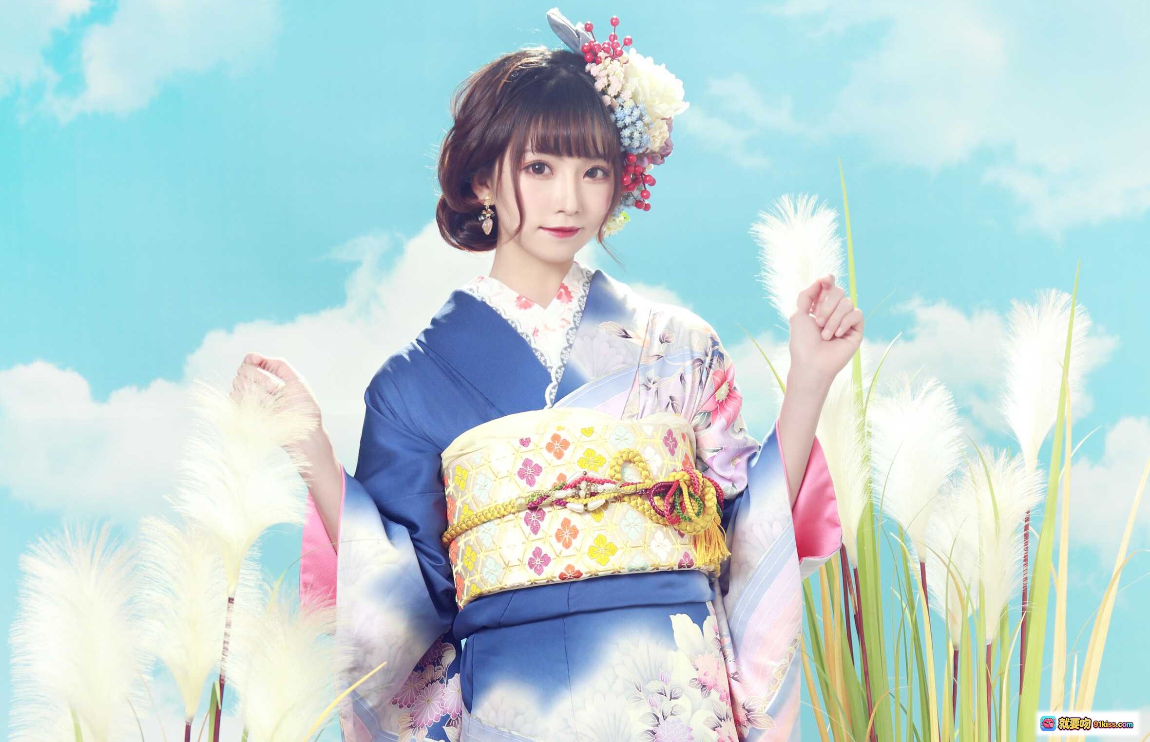 图片[3] - 和服少女写真 | 花卉图案蓝底和服 | 日式传统发型配花饰 | 芦苇草地蓝天背景 | 精致木屐搭配 | Kitaro绮太郎NO.062系列 - 就要吻
