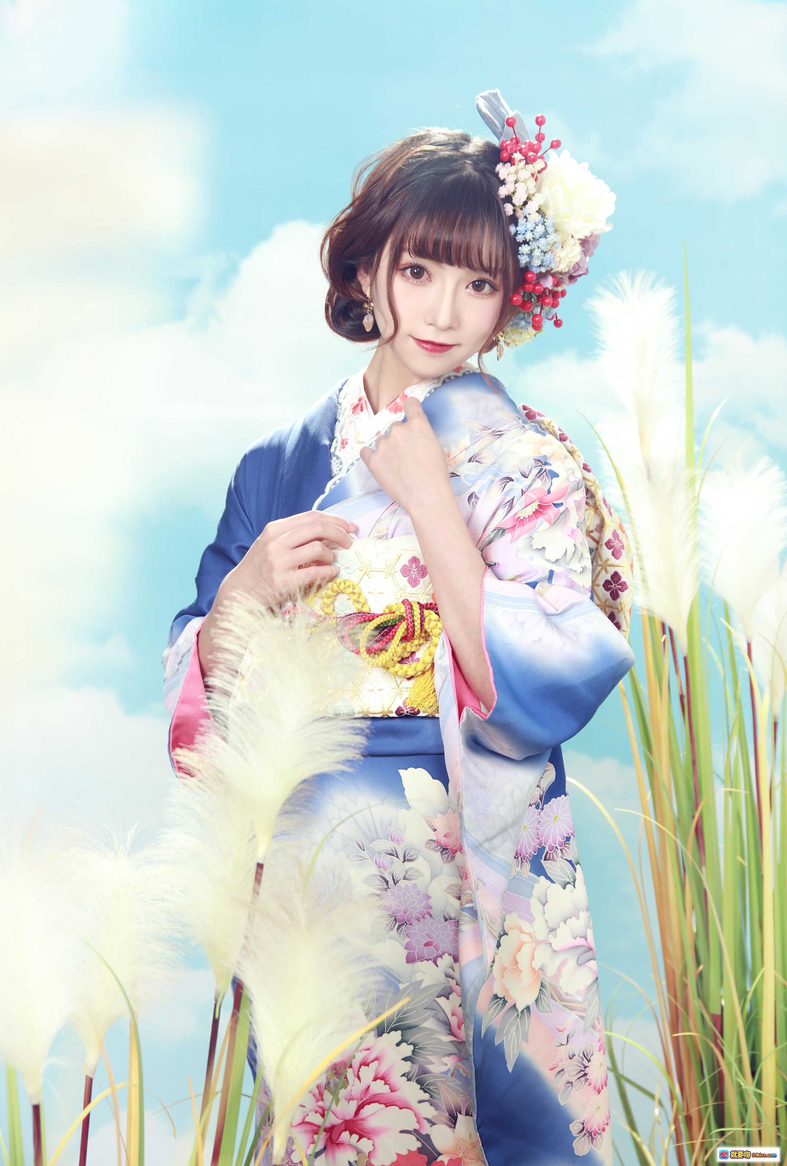图片[8] - 和服少女写真 | 花卉图案蓝底和服 | 日式传统发型配花饰 | 芦苇草地蓝天背景 | 精致木屐搭配 | Kitaro绮太郎NO.062系列 - 就要吻
