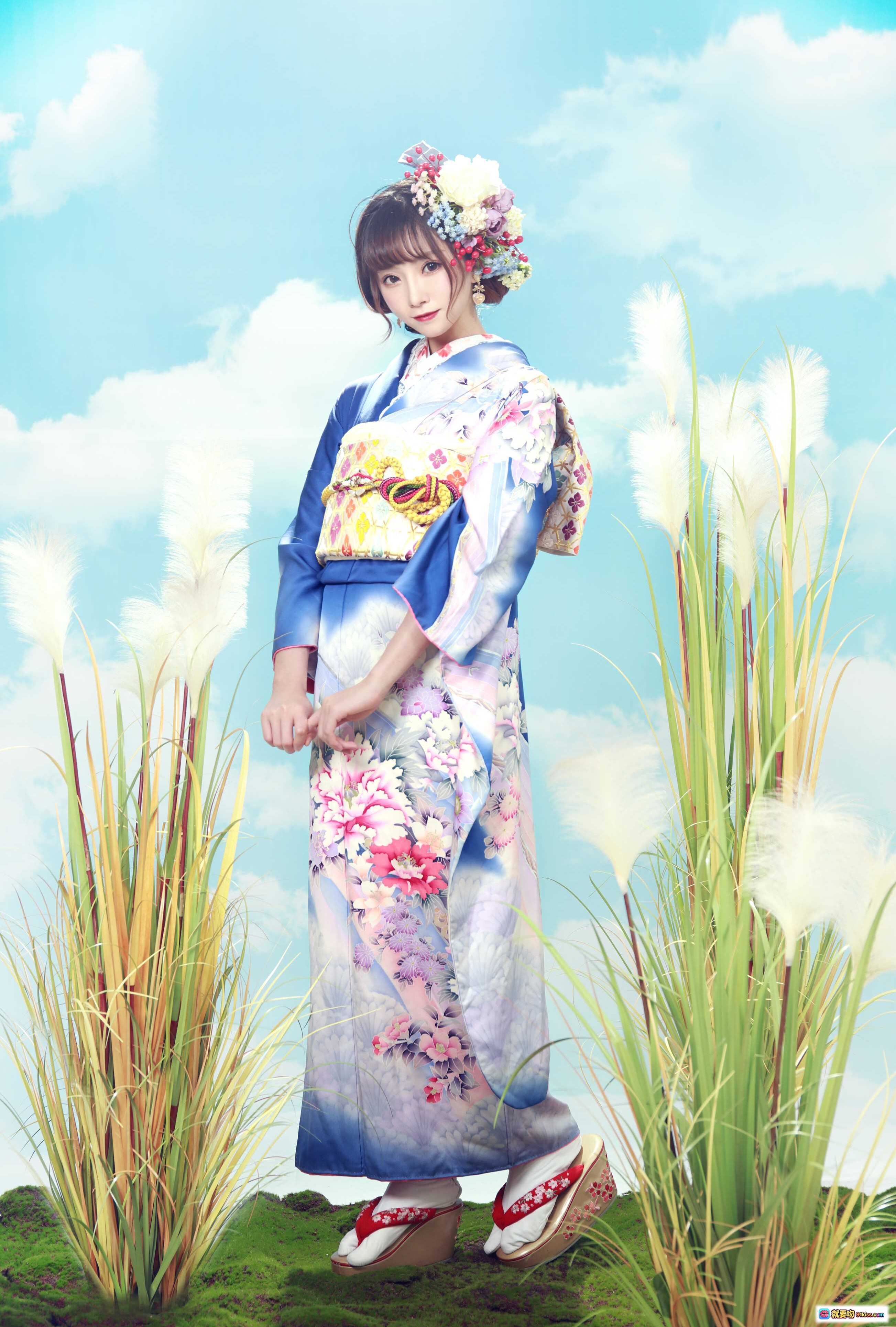 图片[5] - 和服少女写真 | 花卉图案蓝底和服 | 日式传统发型配花饰 | 芦苇草地蓝天背景 | 精致木屐搭配 | Kitaro绮太郎NO.062系列 - 就要吻