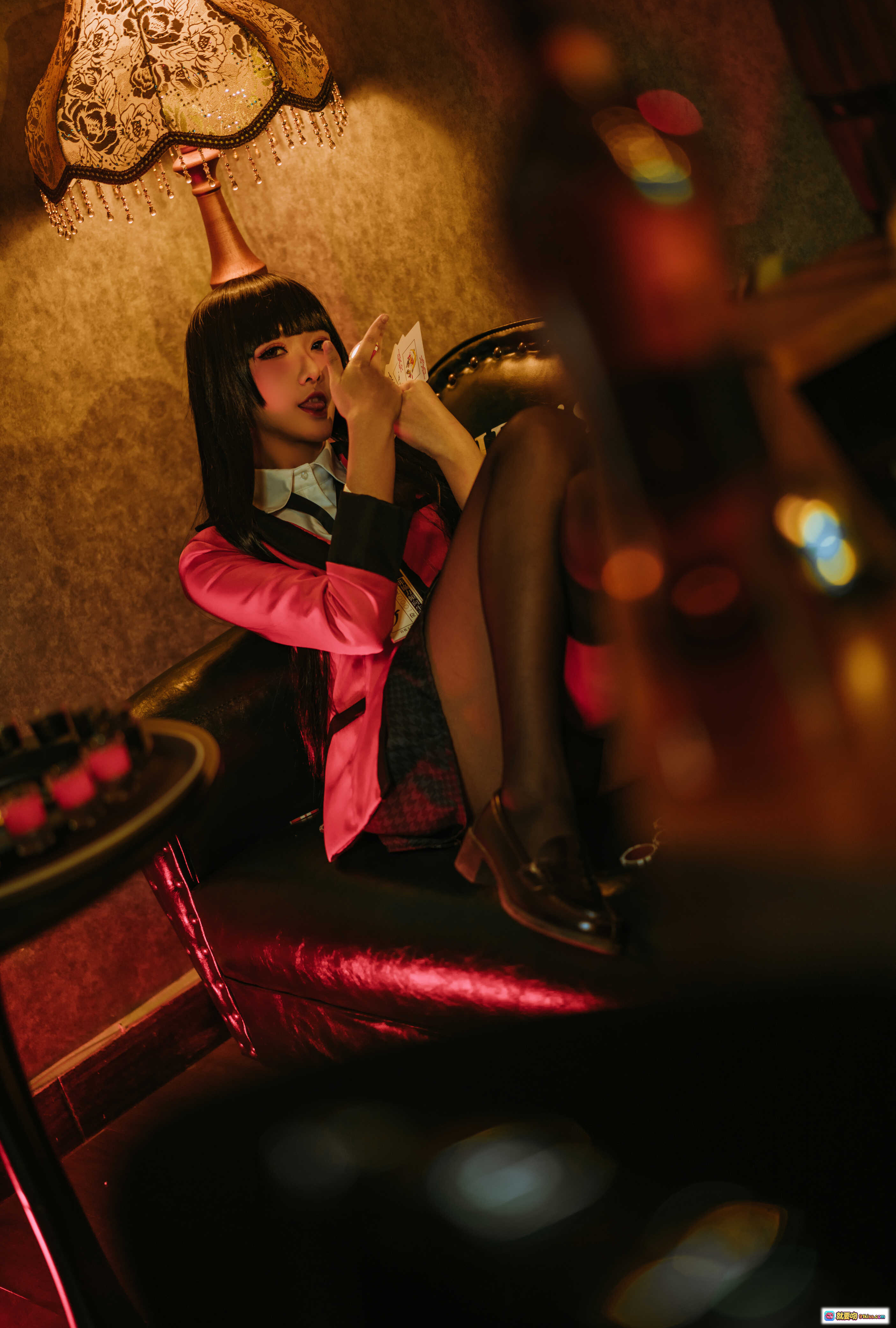 图片[3] - 源纱希cos蛇喰梦子粉黑制服酒吧场景写真17P高清美图 - 就要吻