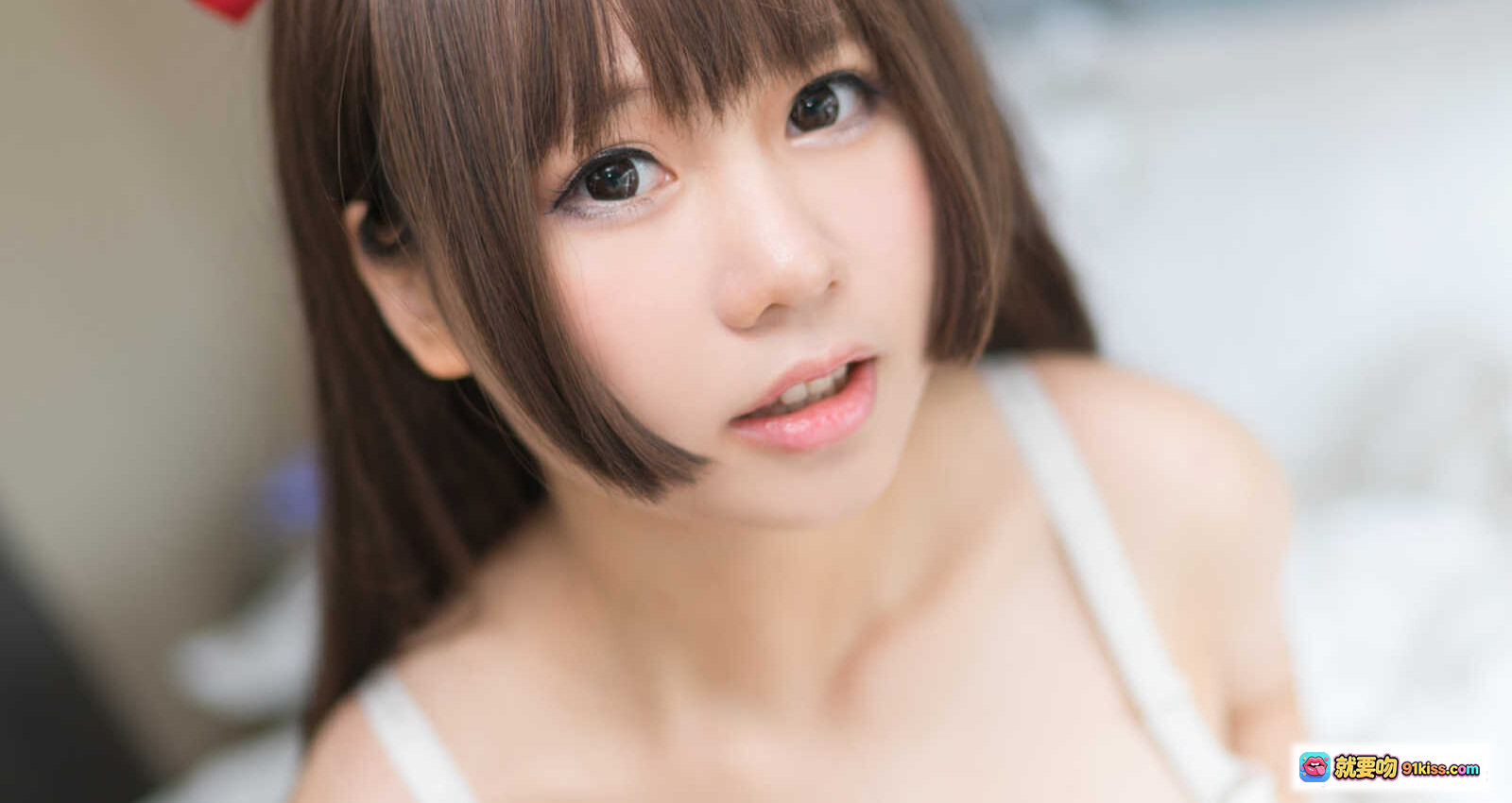 图片[10] - 铭铭Kizami_NO.010私房写真馆94P53MB 日系校服少女双人互动甜美性感室内窗边摄影 - 就要吻