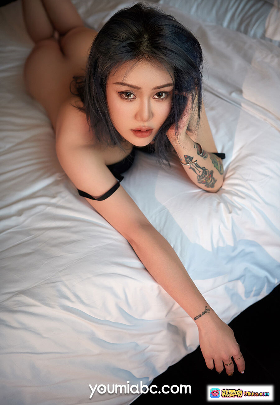 图片[7] - 孙Amber香氛情人写真｜YouMi尤蜜2020.03.19黑内衣床照｜蓝发纹身性感私房照 - 就要吻