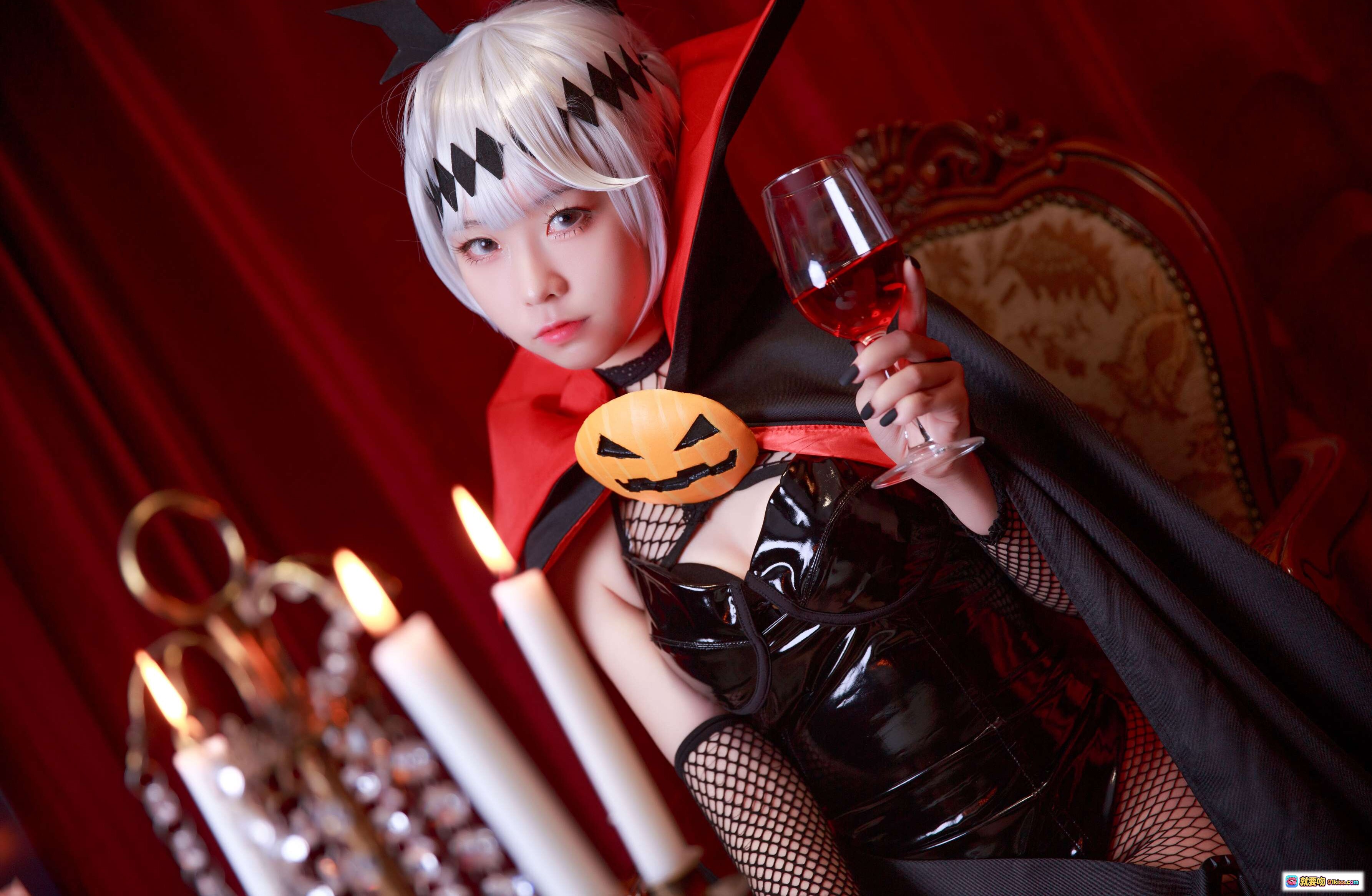 图片[2] - G44不会受伤 NO.001 psg万圣节cosplay 白发黑丝网袜性感写真 15P高清图集 - 就要吻