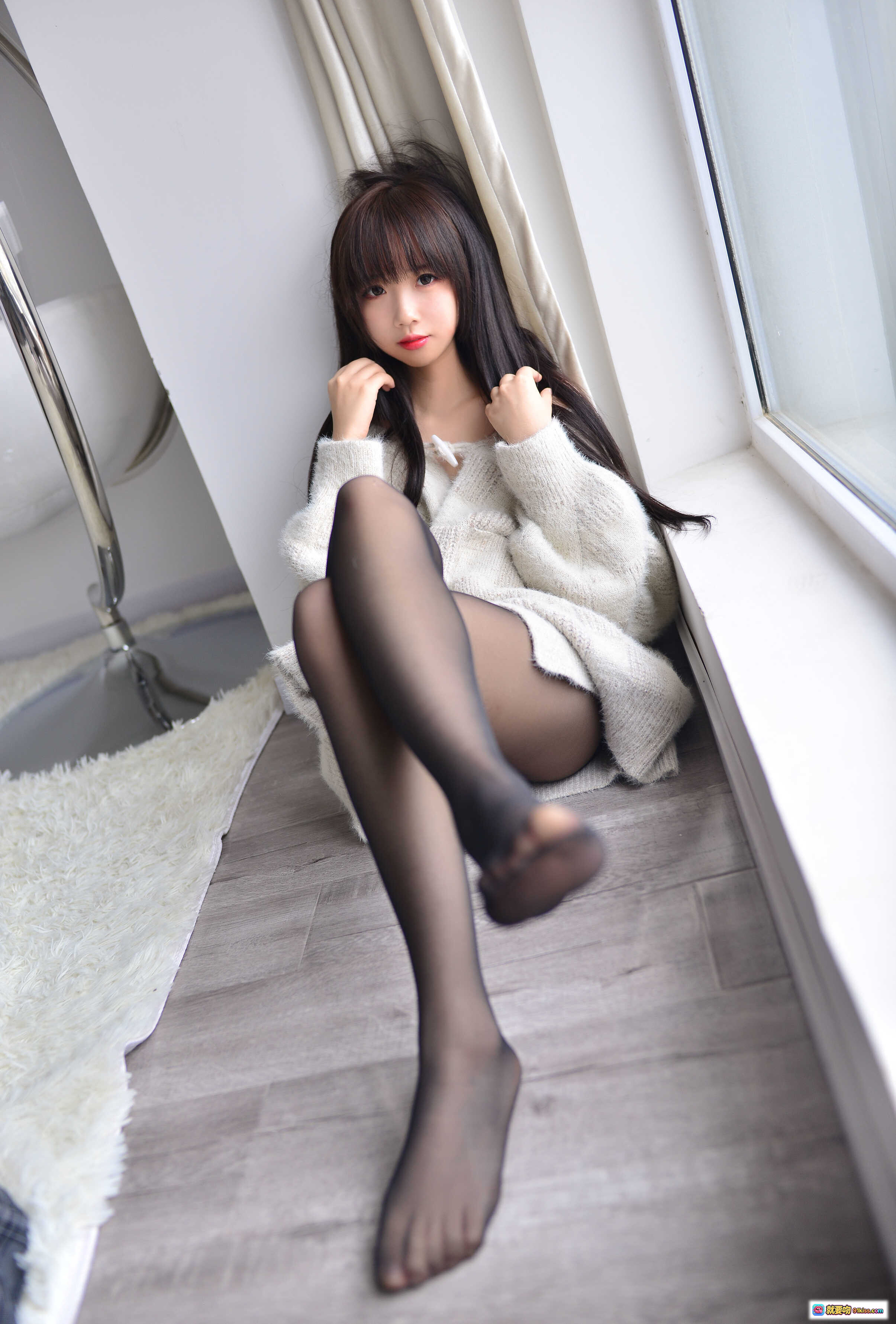 图片[6] - 雪琪SAMA NO.012 毛衣少女黑丝美腿窗边写真 34P高清私房摄影集 - 就要吻