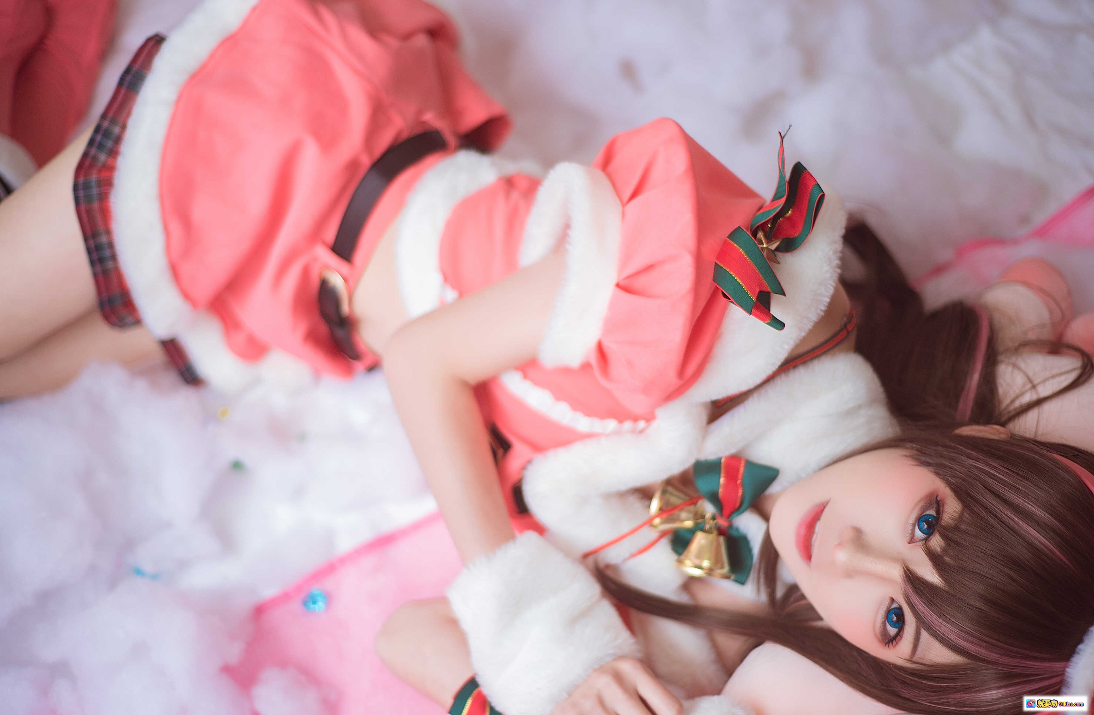 图片[10] - Kitaro绮太郎NO.034圣诞主题Cosplay写真 甜美兔耳粉红礼服 圣诞树装饰场景 20P高清美图 - 就要吻