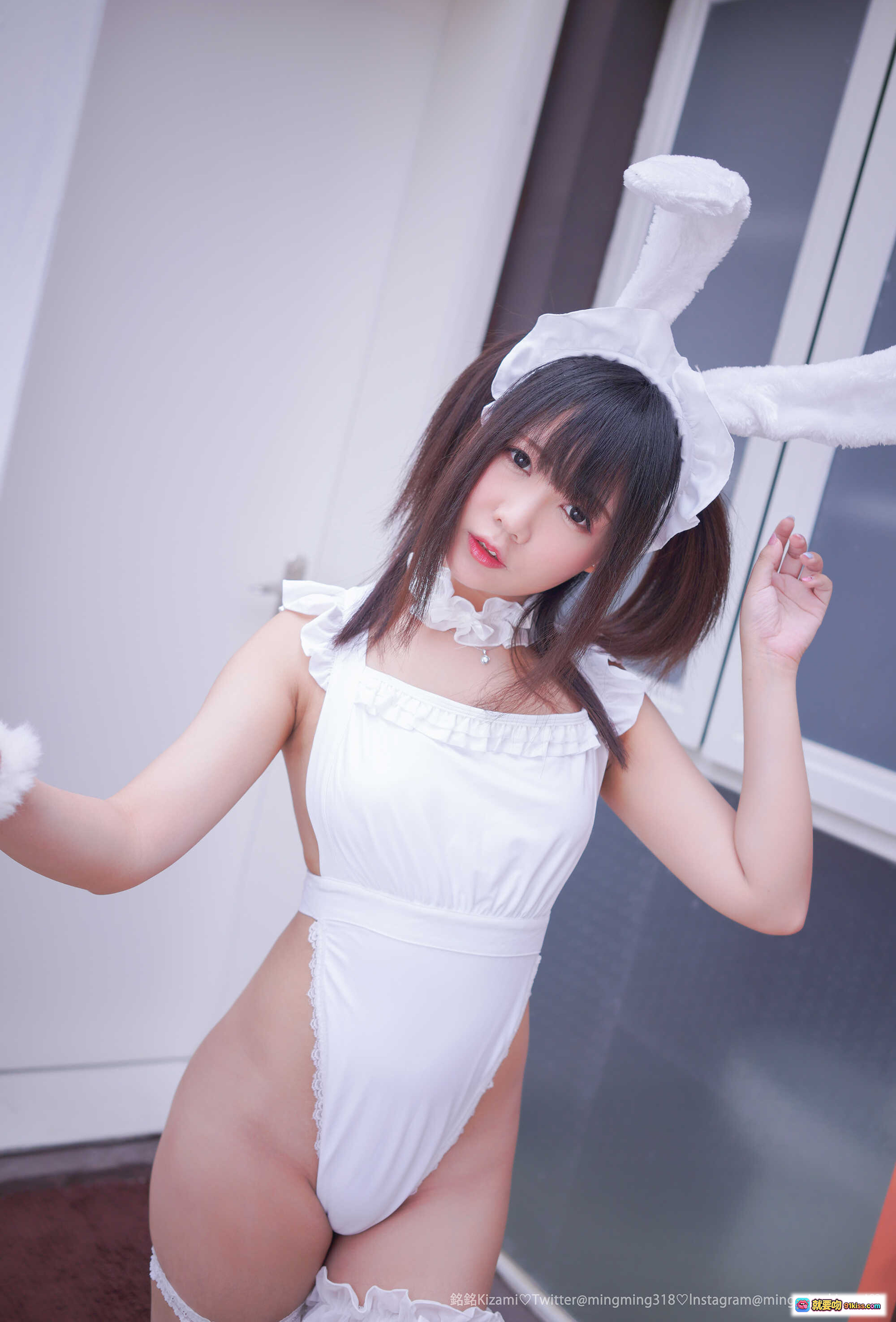 图片[8] - 铭铭Kizami Vol.011 兔子女仆写真 白色蕾丝兔耳女仆装 甜美性感私房照 148P高清图集 - 就要吻