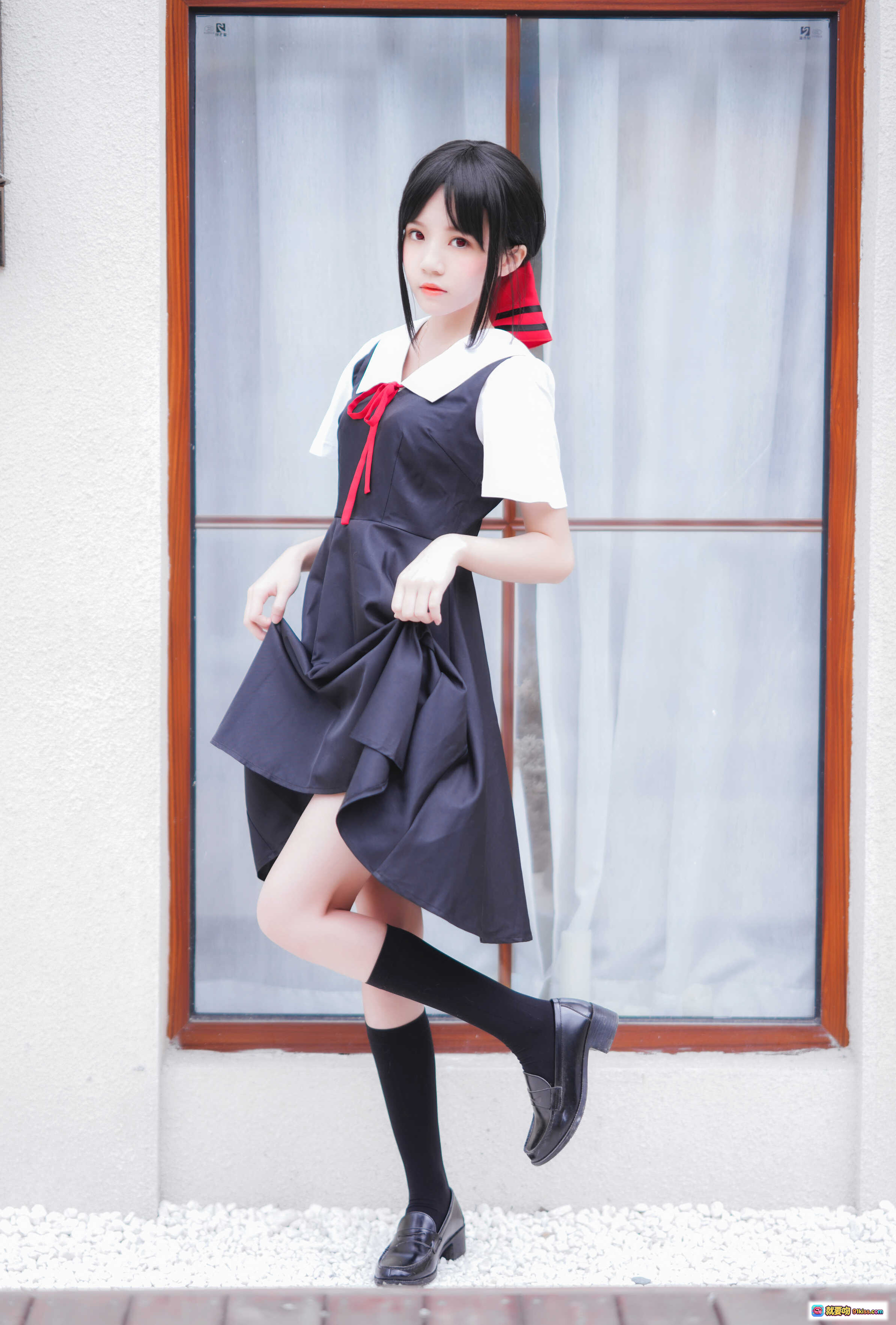 图片[2] - 桜桃喵039四宫辉夜cos写真 | 黑发红领结水手服少女 | 清新日系校园风 | 10P高清图集 - 就要吻